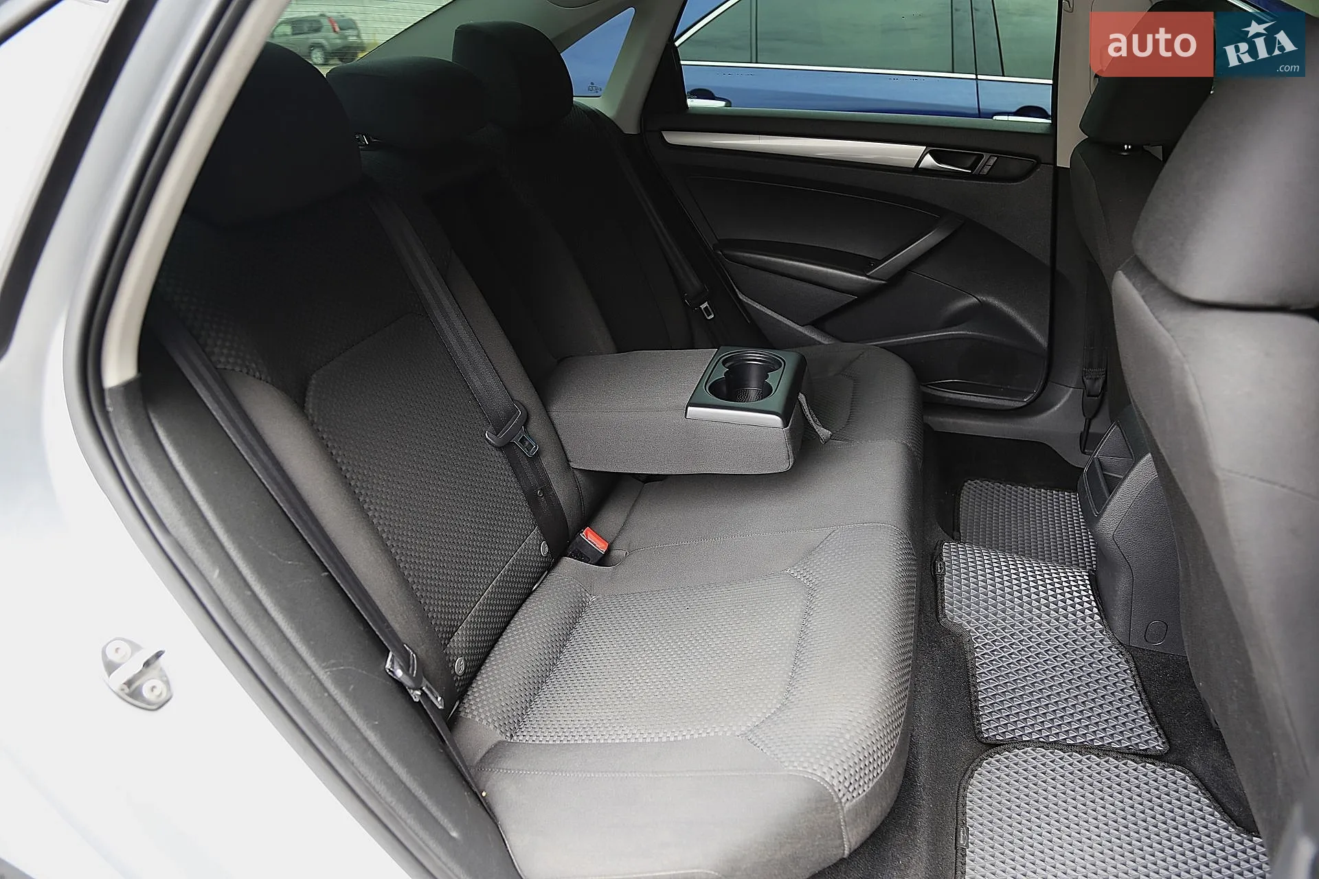 2013 Volkswagen Passat - мініатюра 11