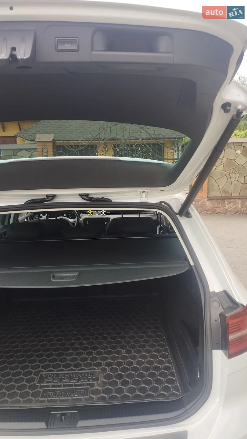 2018 Volkswagen Passat - мініатюра 42