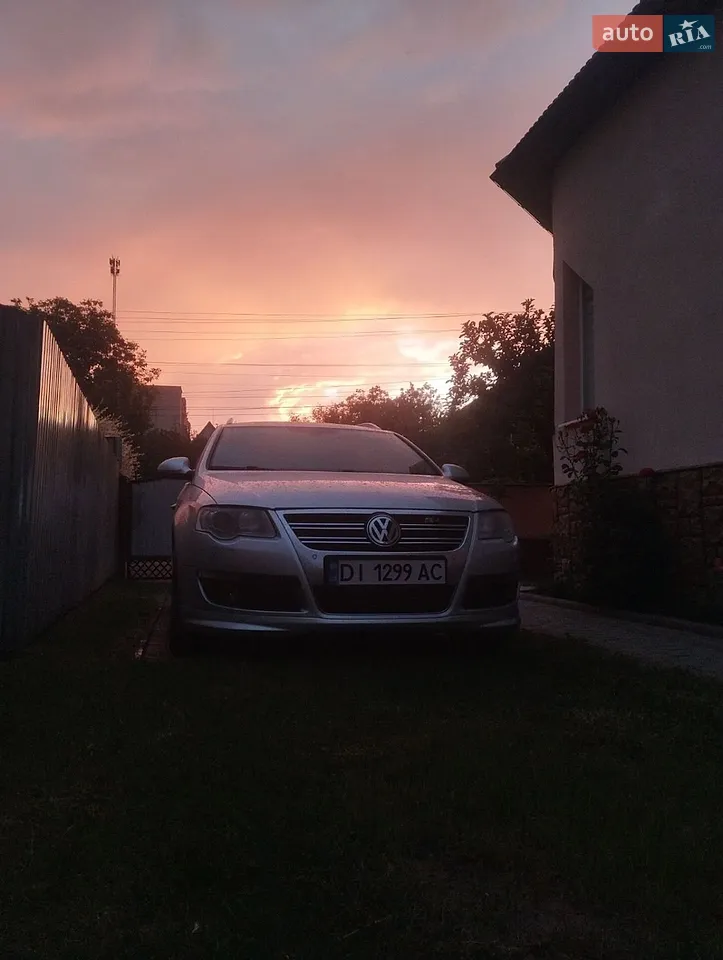 2010 Volkswagen Passat - мініатюра 19