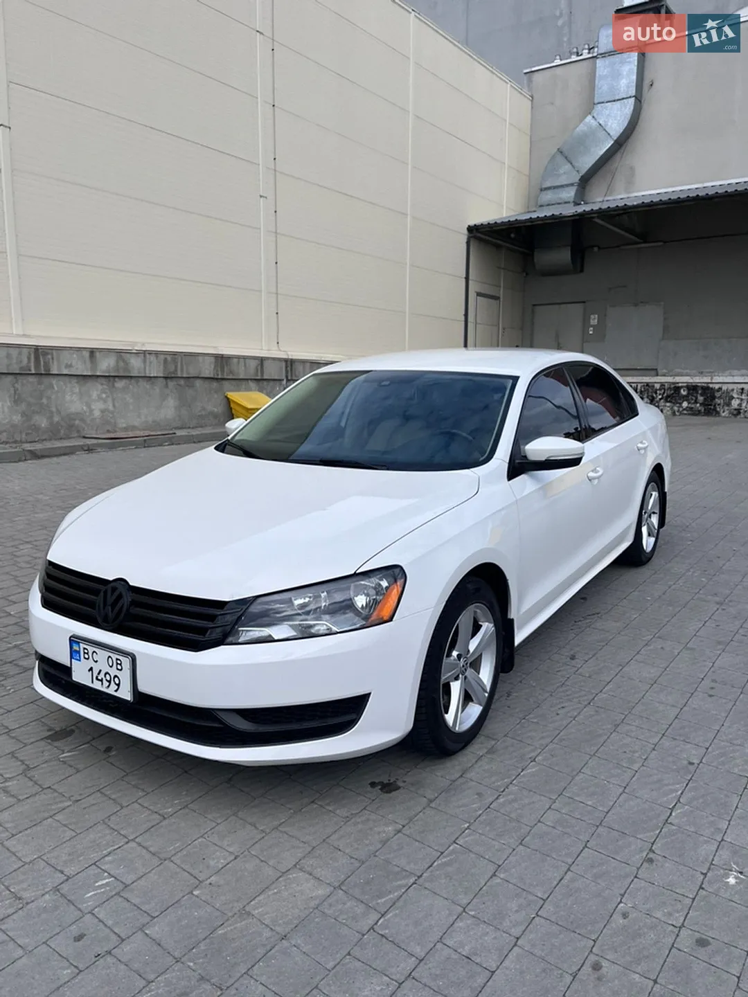 2014 Volkswagen Passat - мініатюра 2