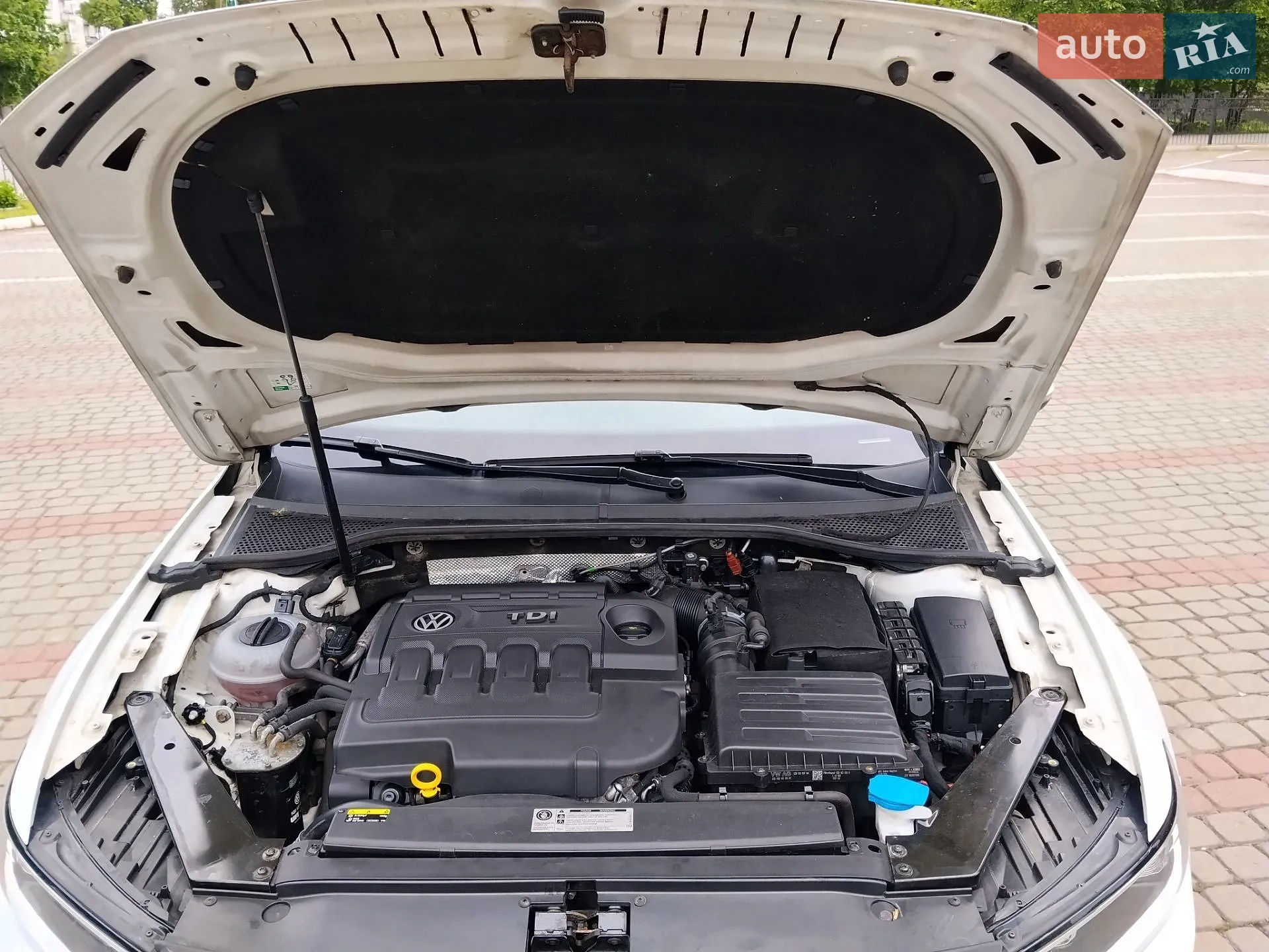 2016 Volkswagen Passat - мініатюра 25