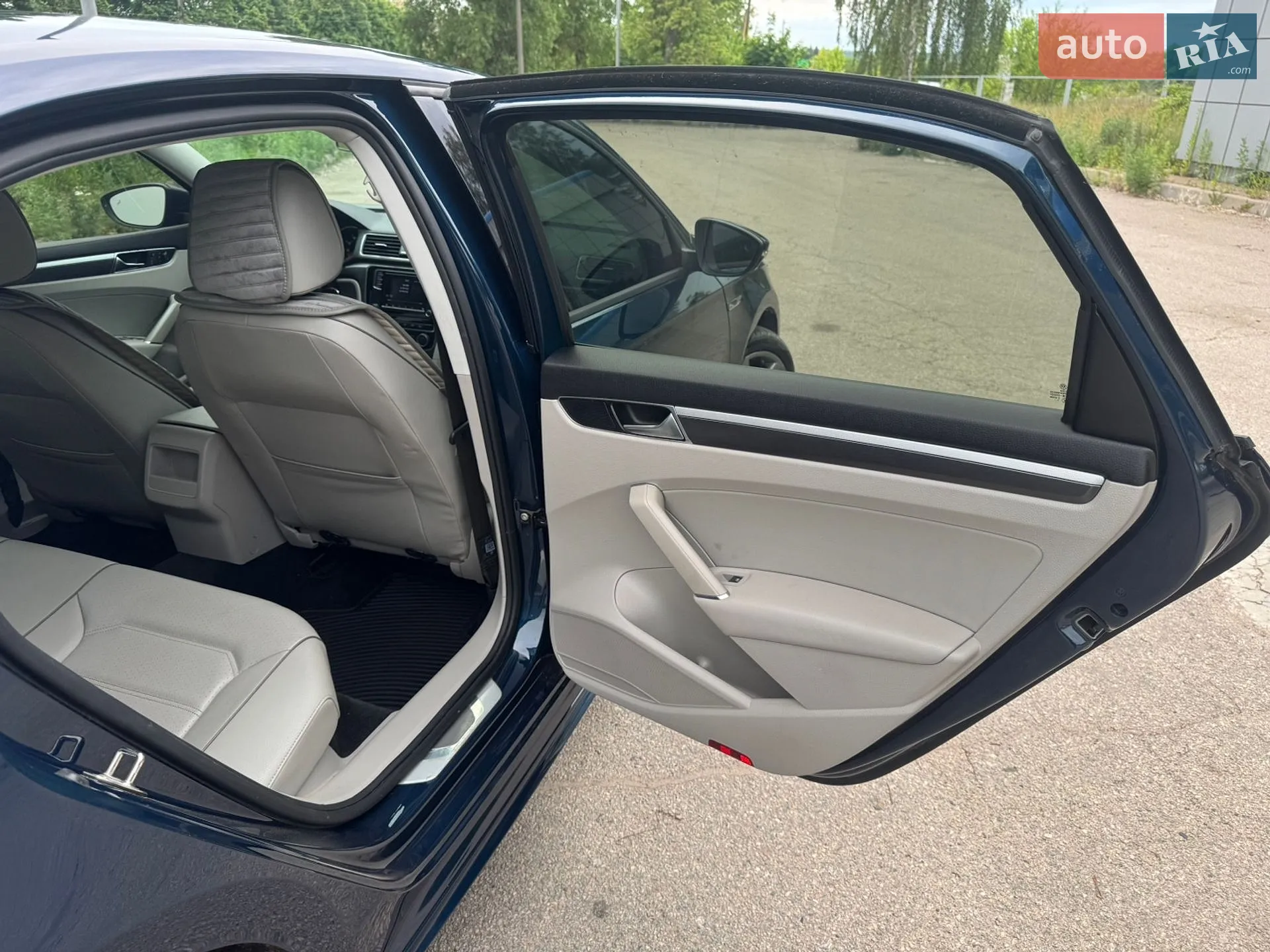 2017 Volkswagen Passat - мініатюра 28