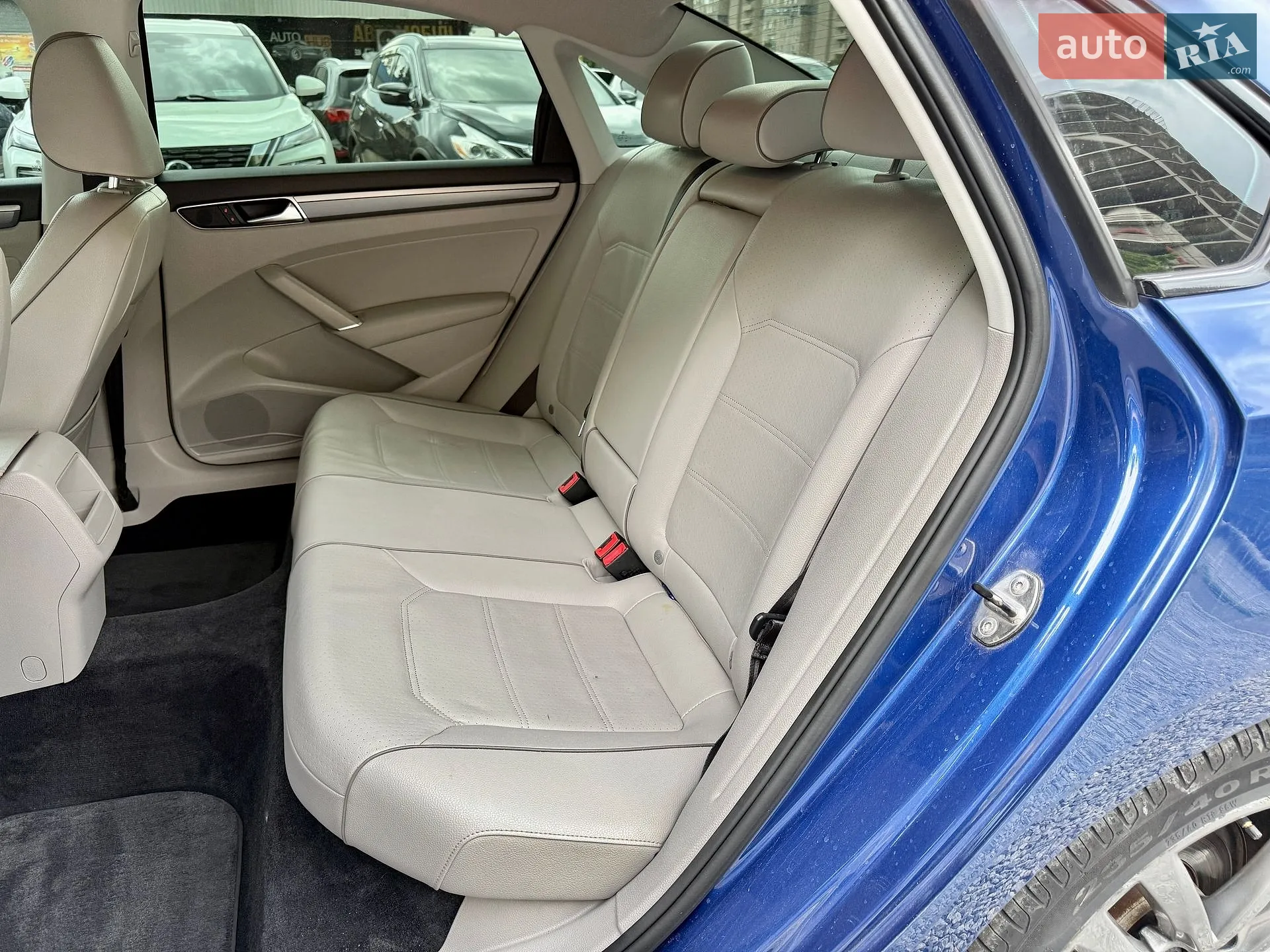 2017 Volkswagen Passat - мініатюра 10