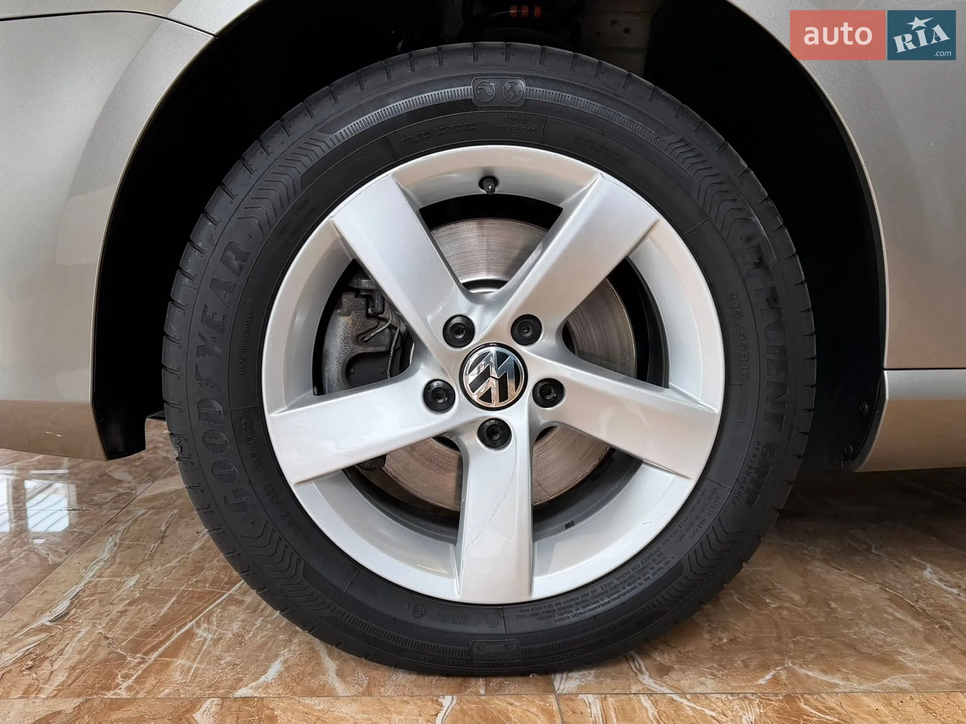 2013 Volkswagen Passat - мініатюра 18
