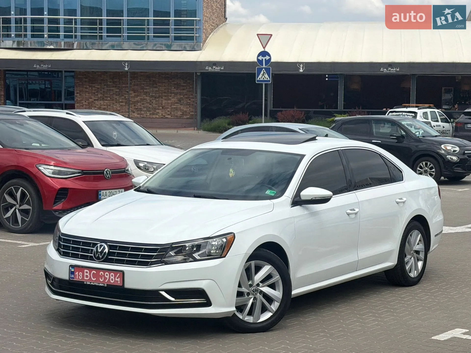 2018 Volkswagen Passat - мініатюра 10