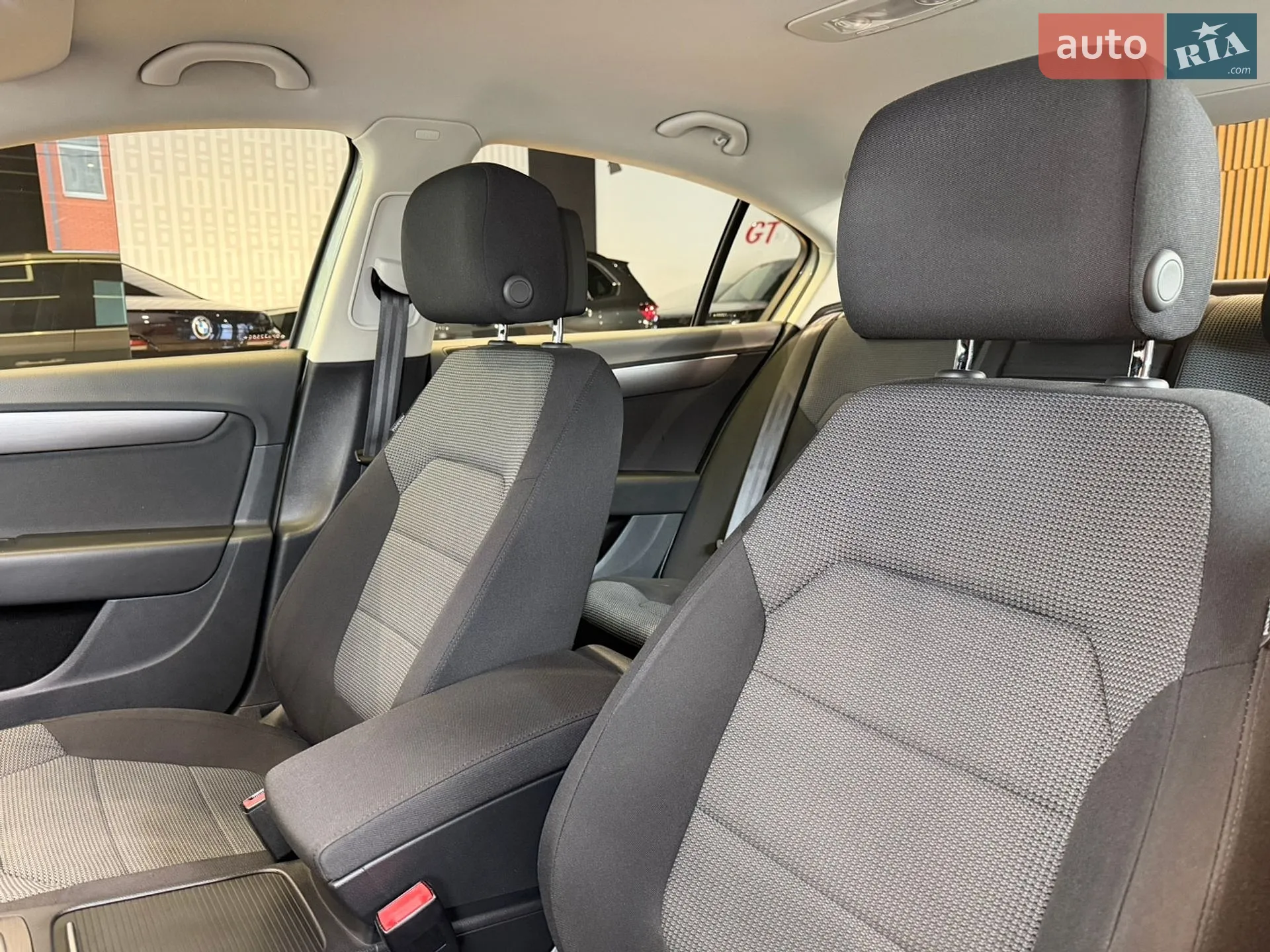 2013 Volkswagen Passat - мініатюра 24
