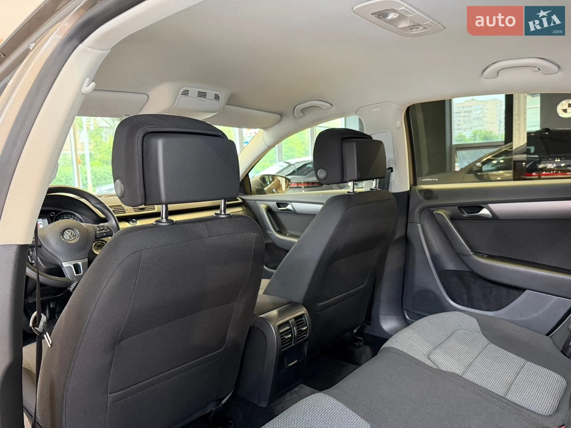 2013 Volkswagen Passat - мініатюра 39