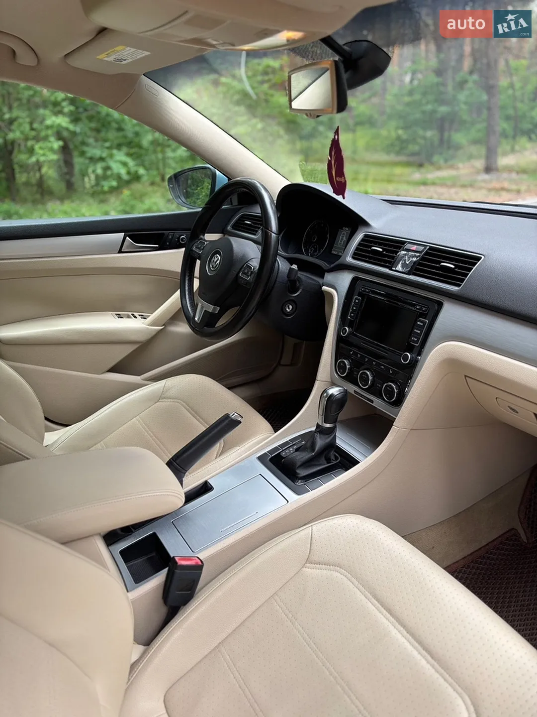 2012 Volkswagen Passat - мініатюра 16