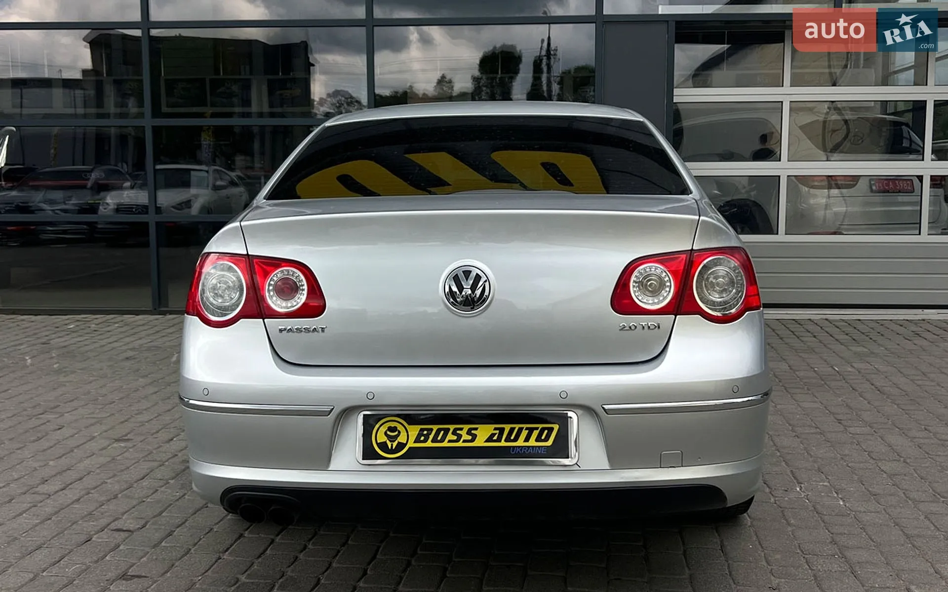 2010 Volkswagen Passat - мініатюра 6