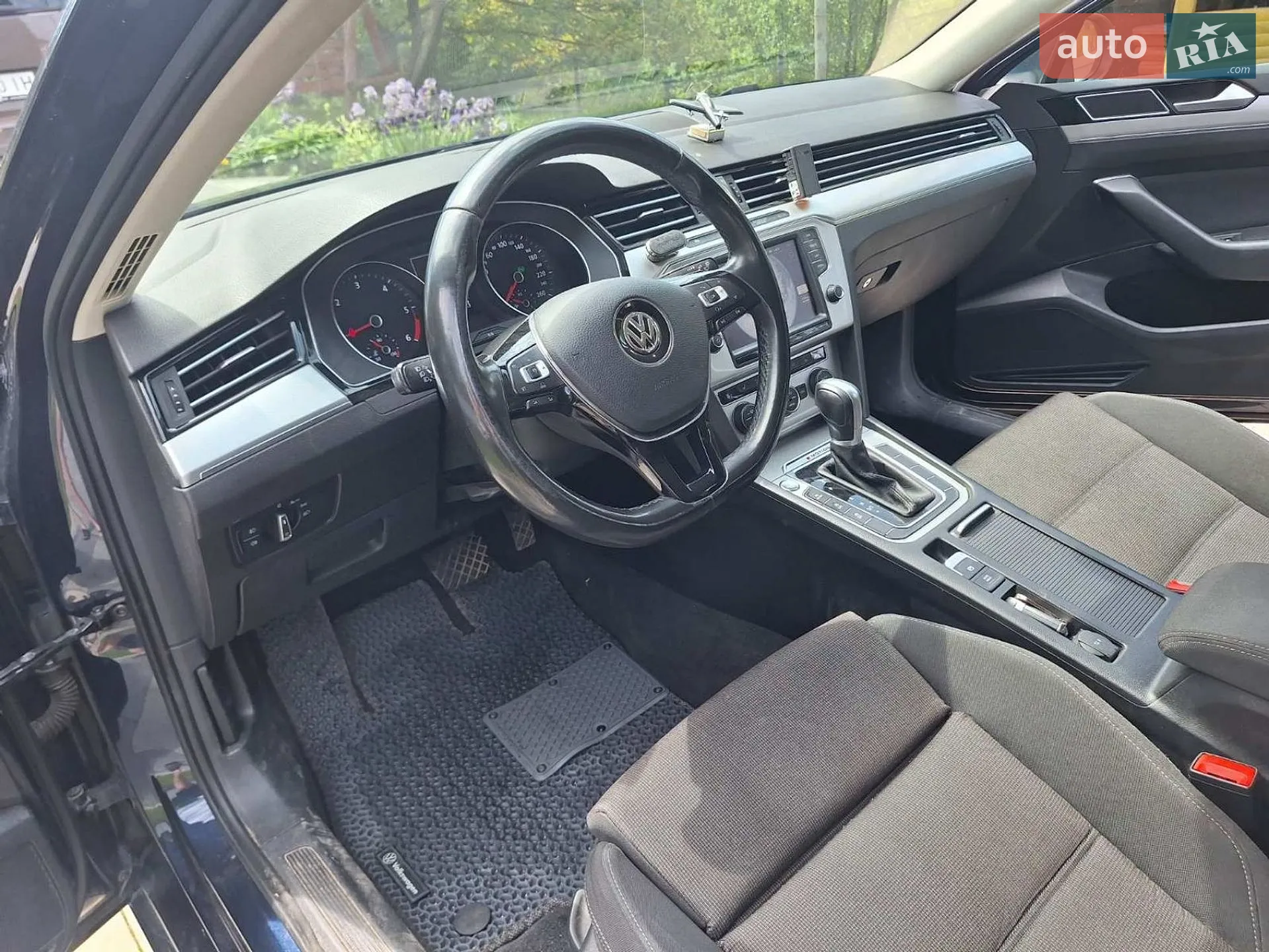 2017 Volkswagen Passat - мініатюра 9