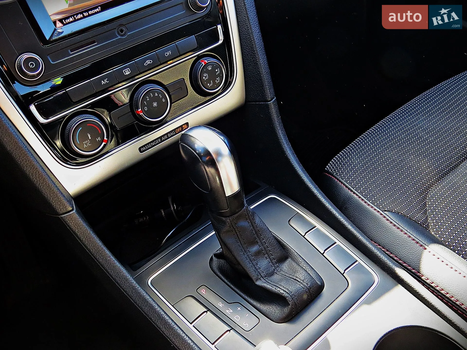 2018 Volkswagen Passat - мініатюра 13