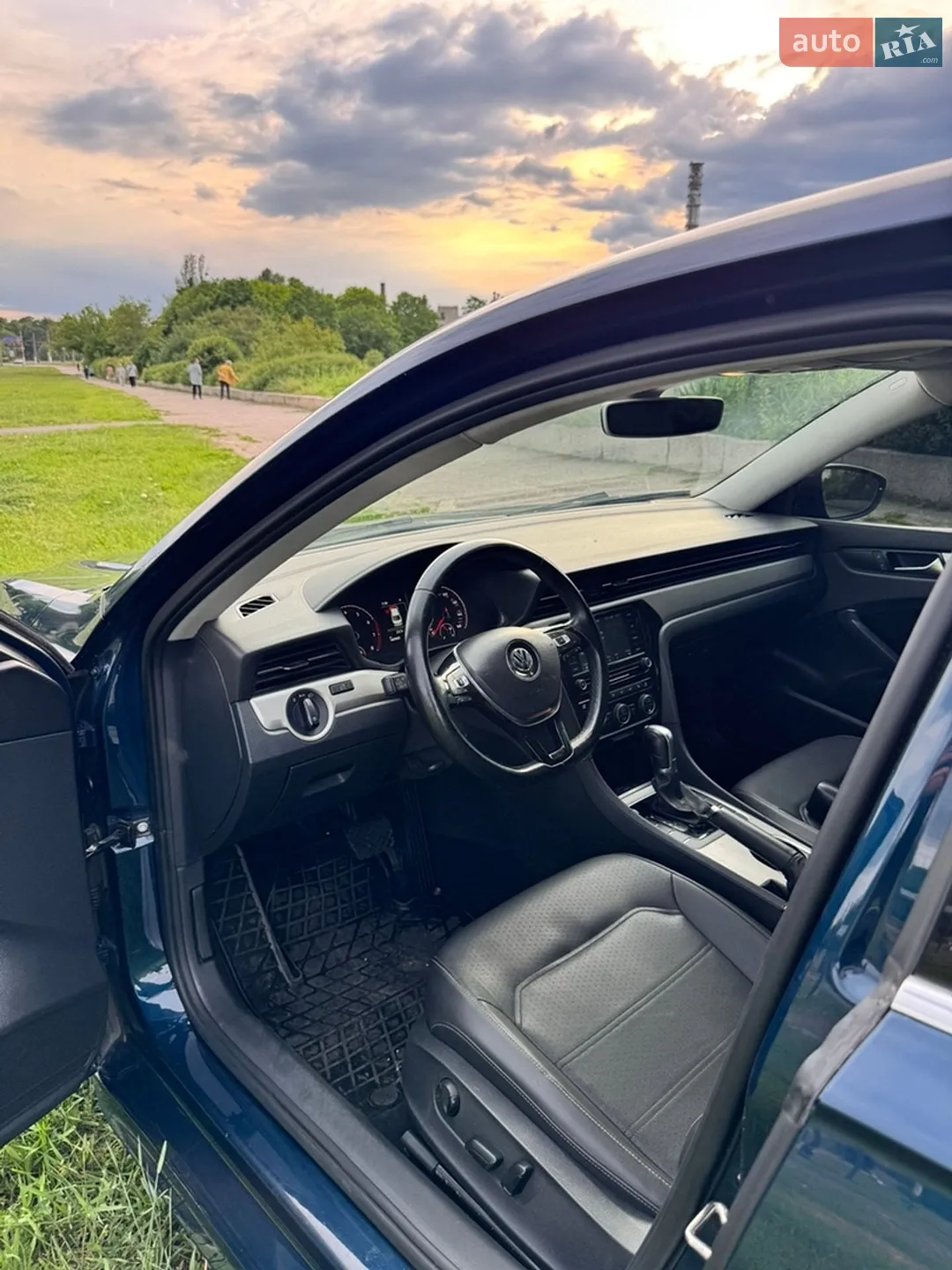 2020 Volkswagen Passat - мініатюра 21