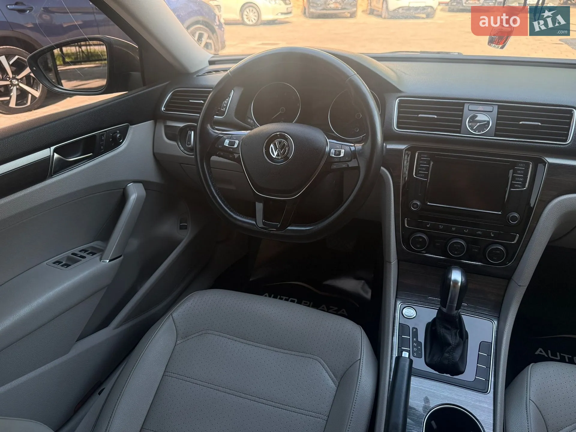 2017 Volkswagen Passat - мініатюра 41