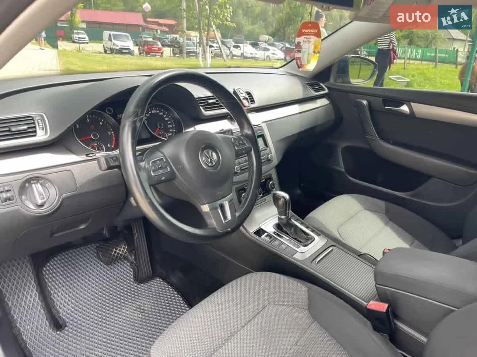 2010 Volkswagen Passat - мініатюра 4