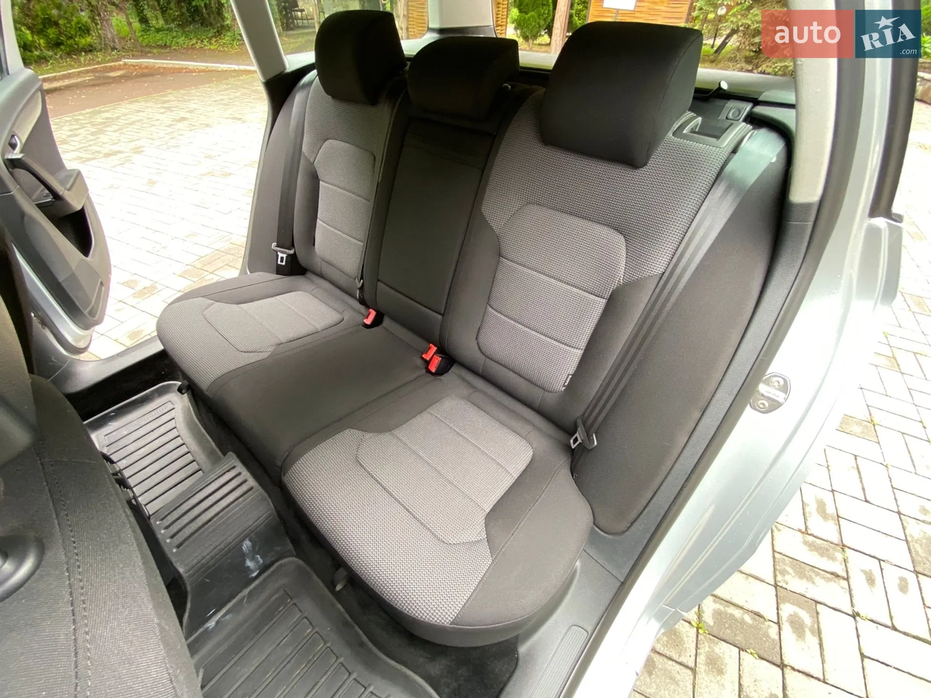 2014 Volkswagen Passat - мініатюра 35