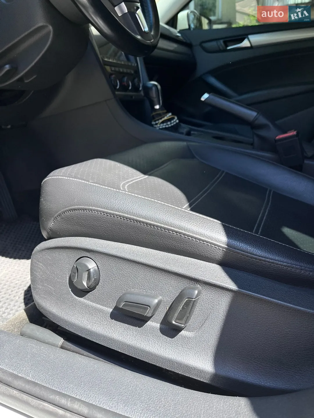 2014 Volkswagen Passat - мініатюра 18
