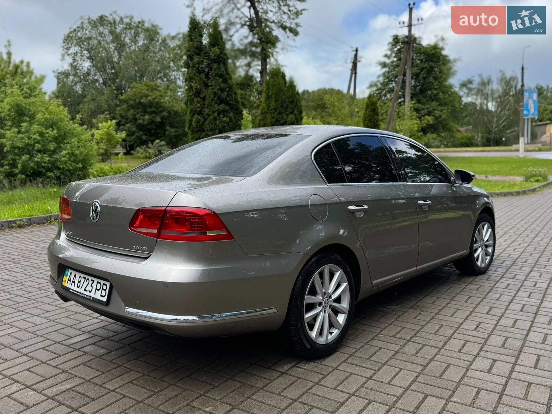 2012 Volkswagen Passat - мініатюра 3