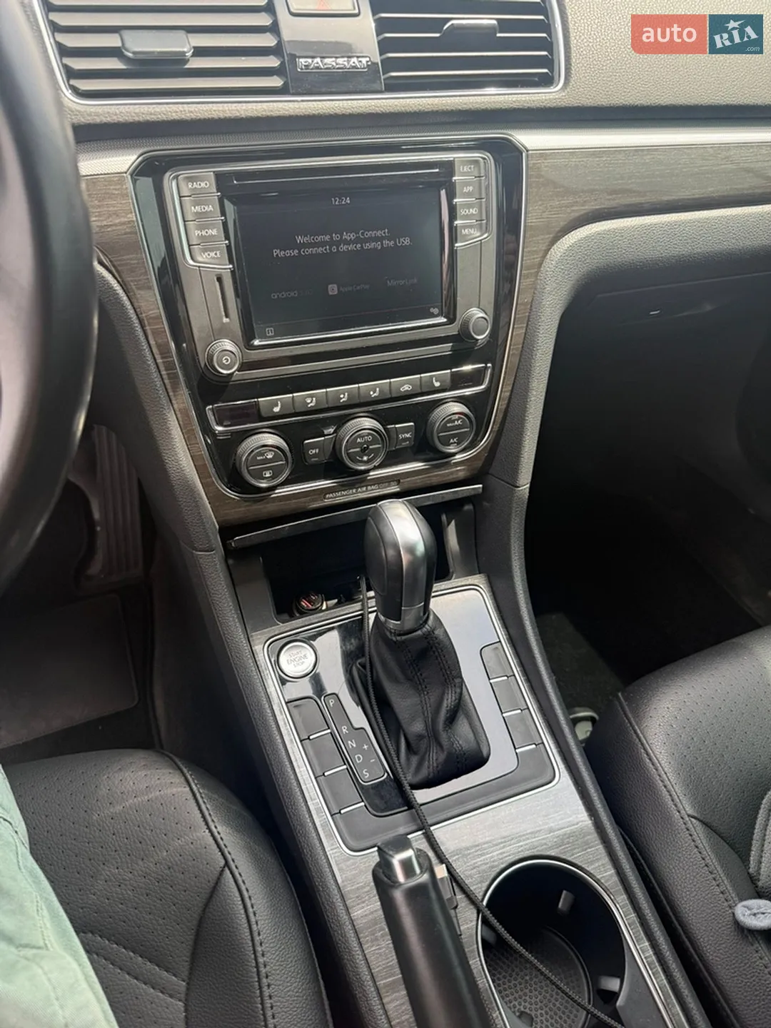 2017 Volkswagen Passat - мініатюра 18