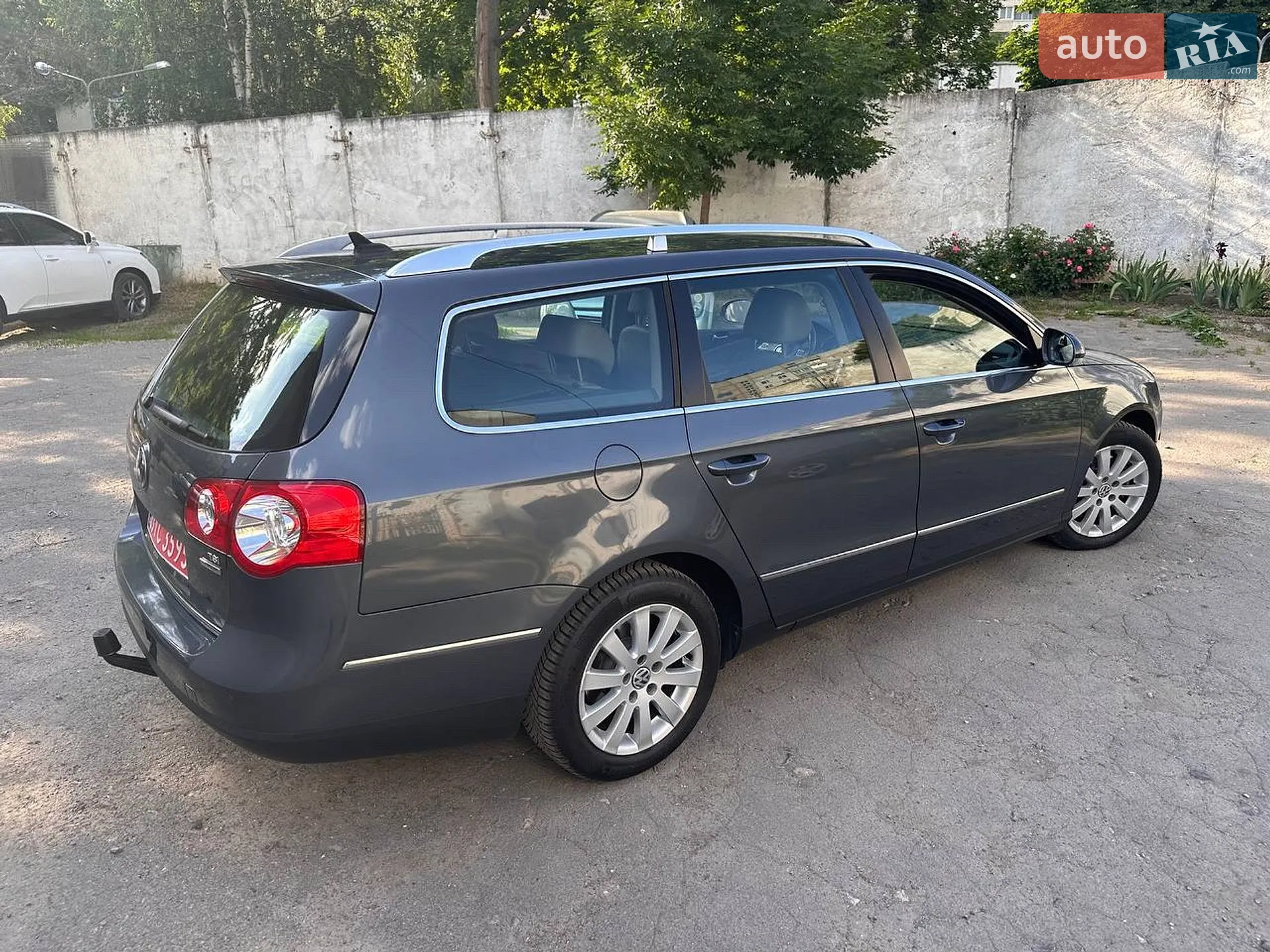 2010 Volkswagen Passat - мініатюра 7