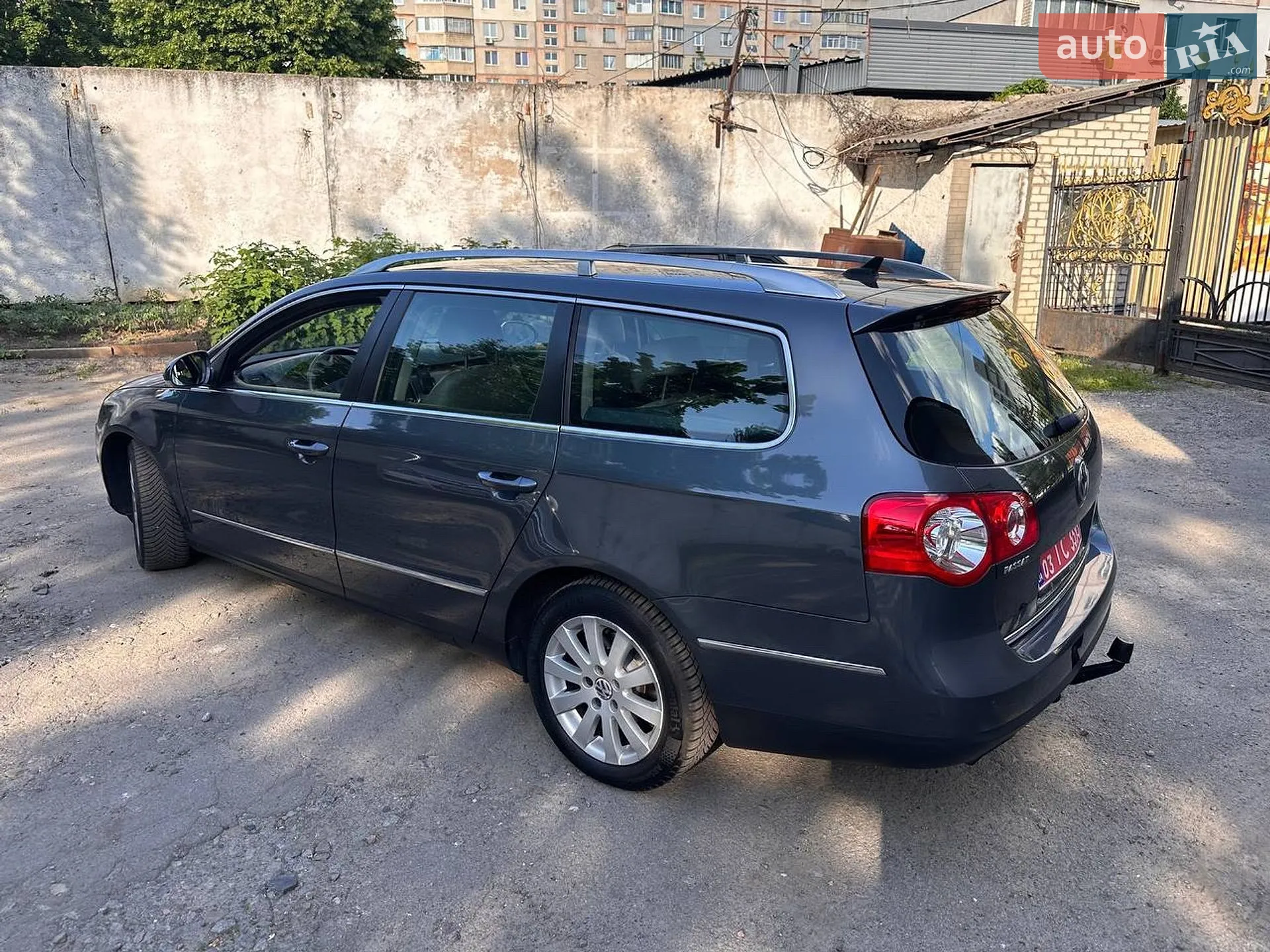 2010 Volkswagen Passat - мініатюра 10