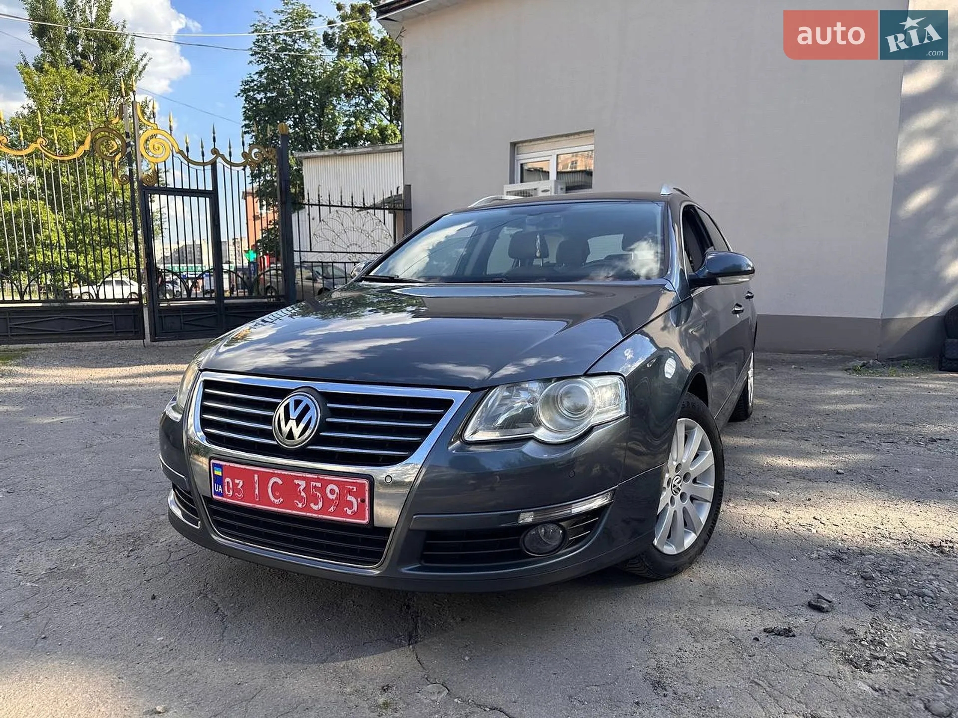 2010 Volkswagen Passat - мініатюра 8