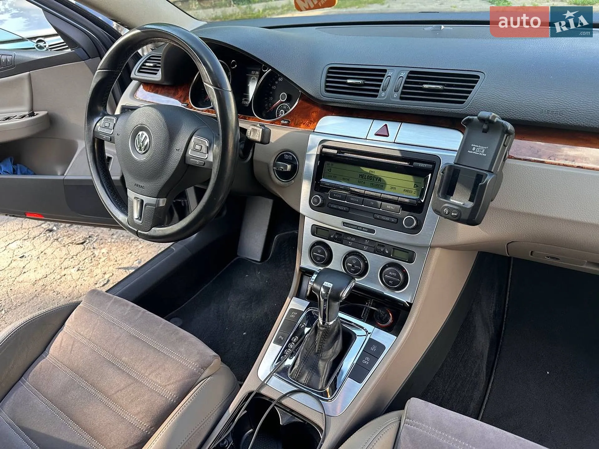 2010 Volkswagen Passat - мініатюра 20