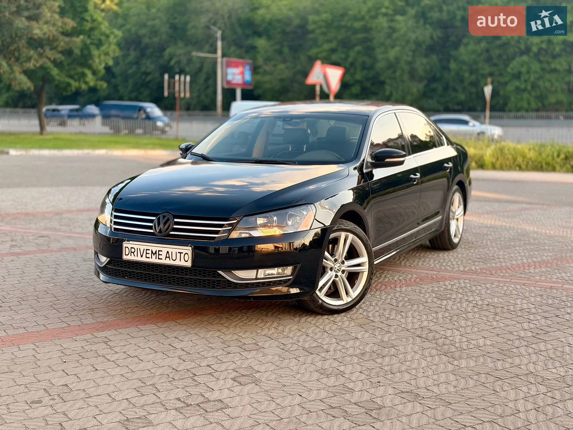 2014 Volkswagen Passat - фото 1