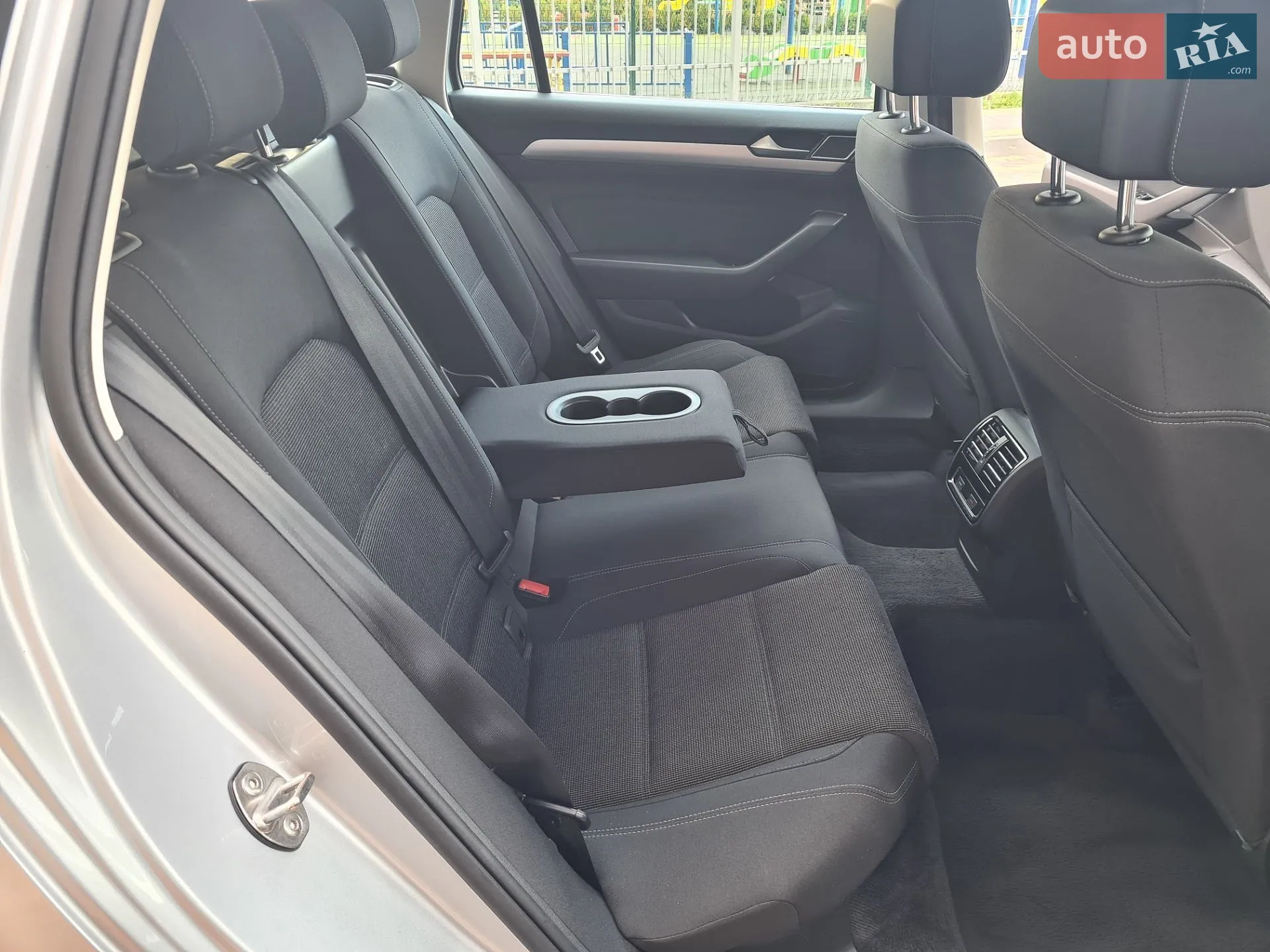 2018 Volkswagen Passat - мініатюра 21
