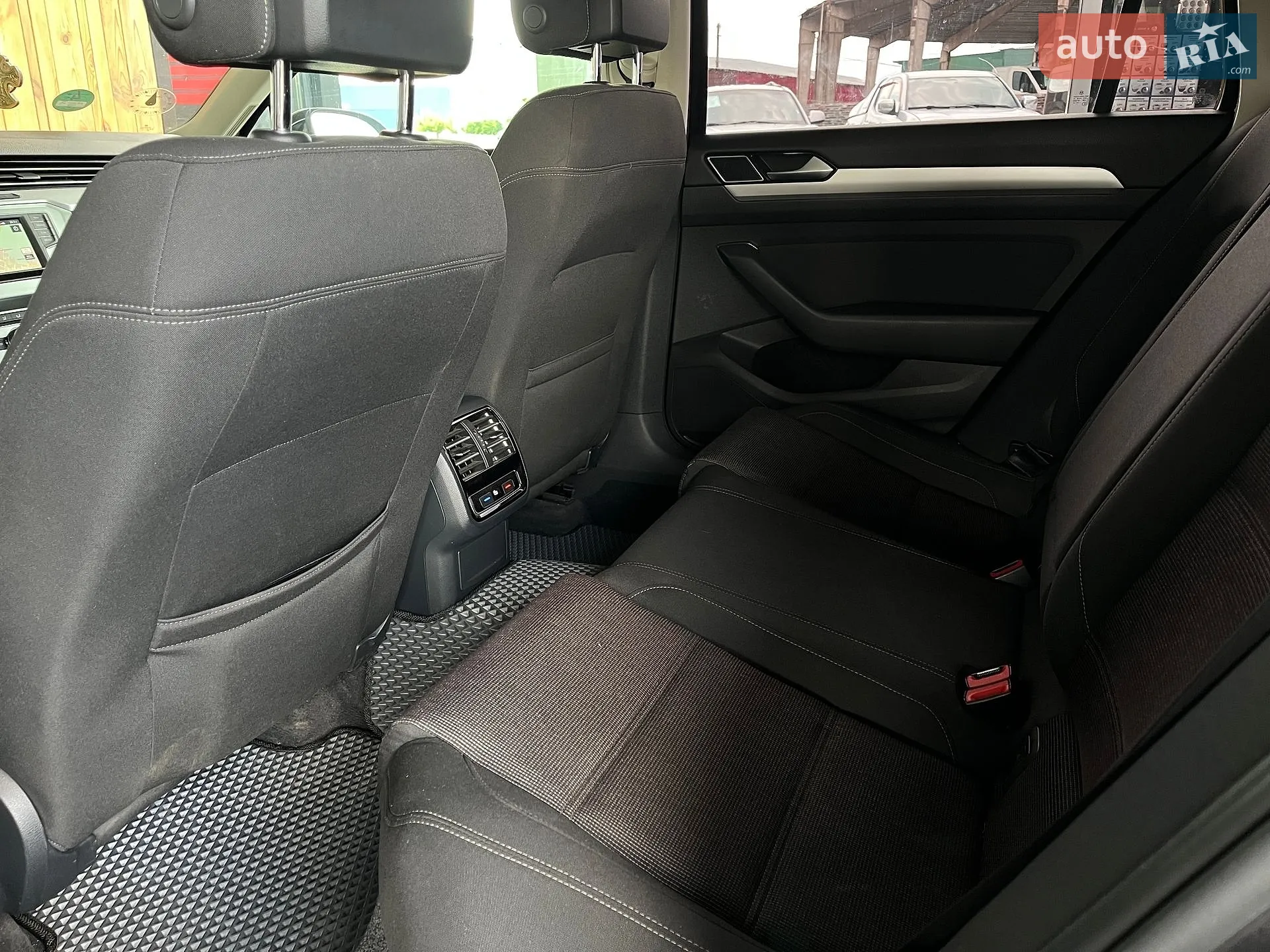 2015 Volkswagen Passat - мініатюра 54
