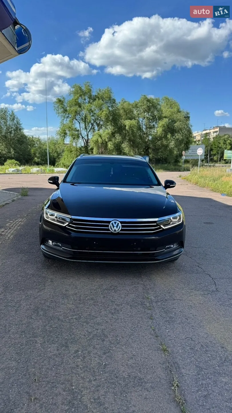 2015 Volkswagen Passat - фото 1