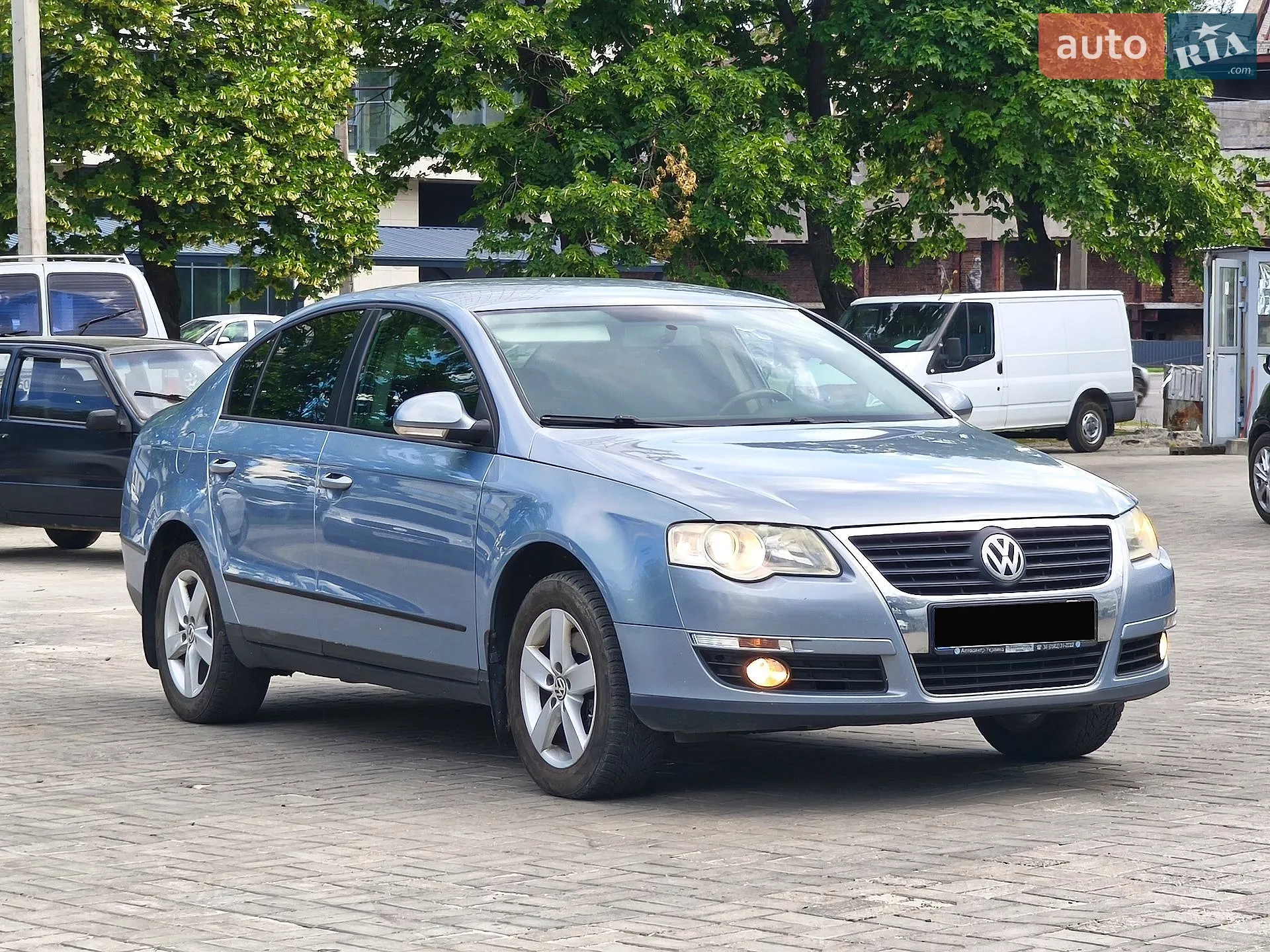 2010 Volkswagen Passat - мініатюра 4