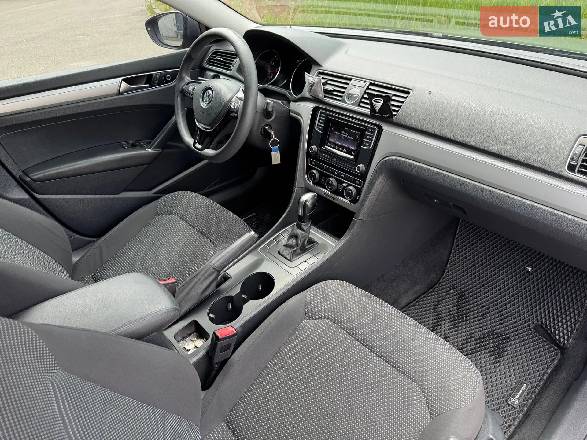 2016 Volkswagen Passat - мініатюра 25