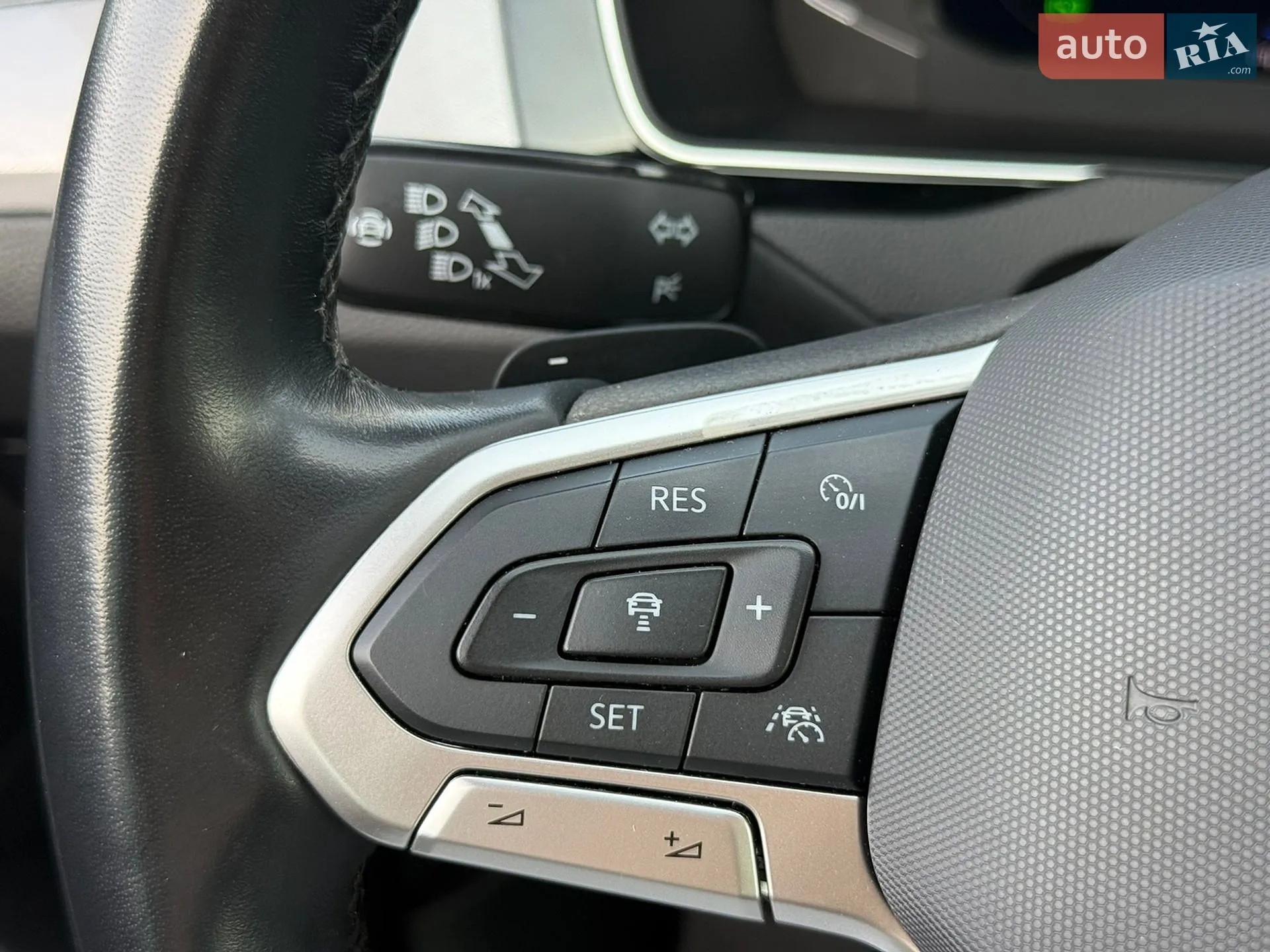2023 Volkswagen Passat - мініатюра 54