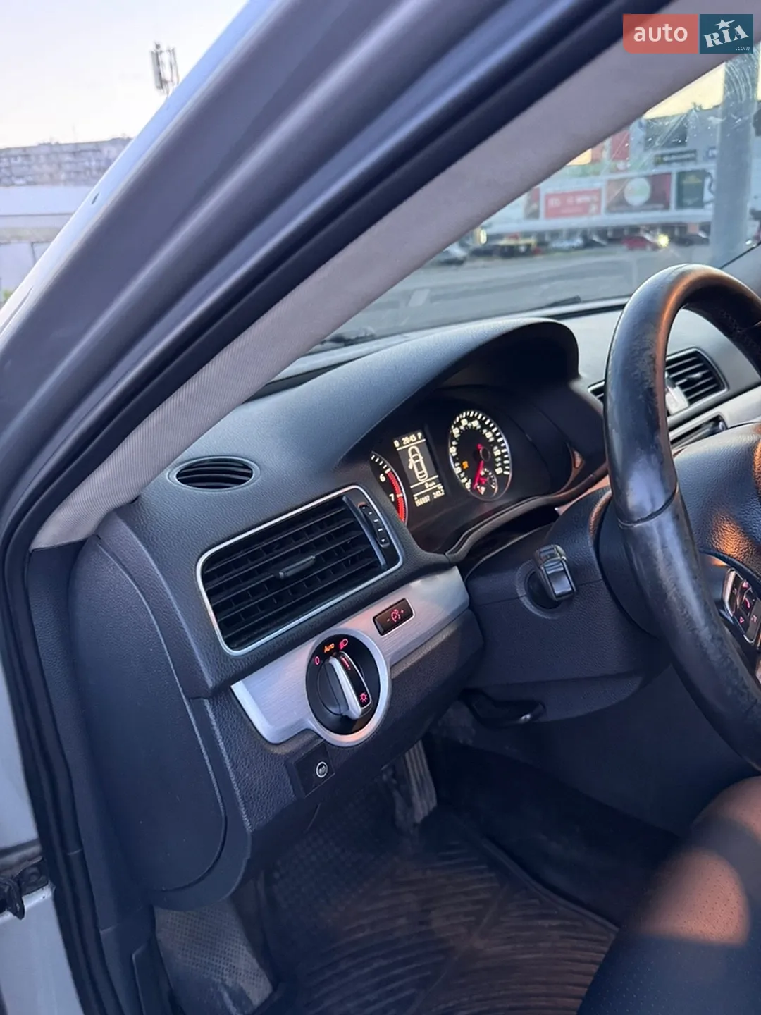 2012 Volkswagen Passat - мініатюра 24