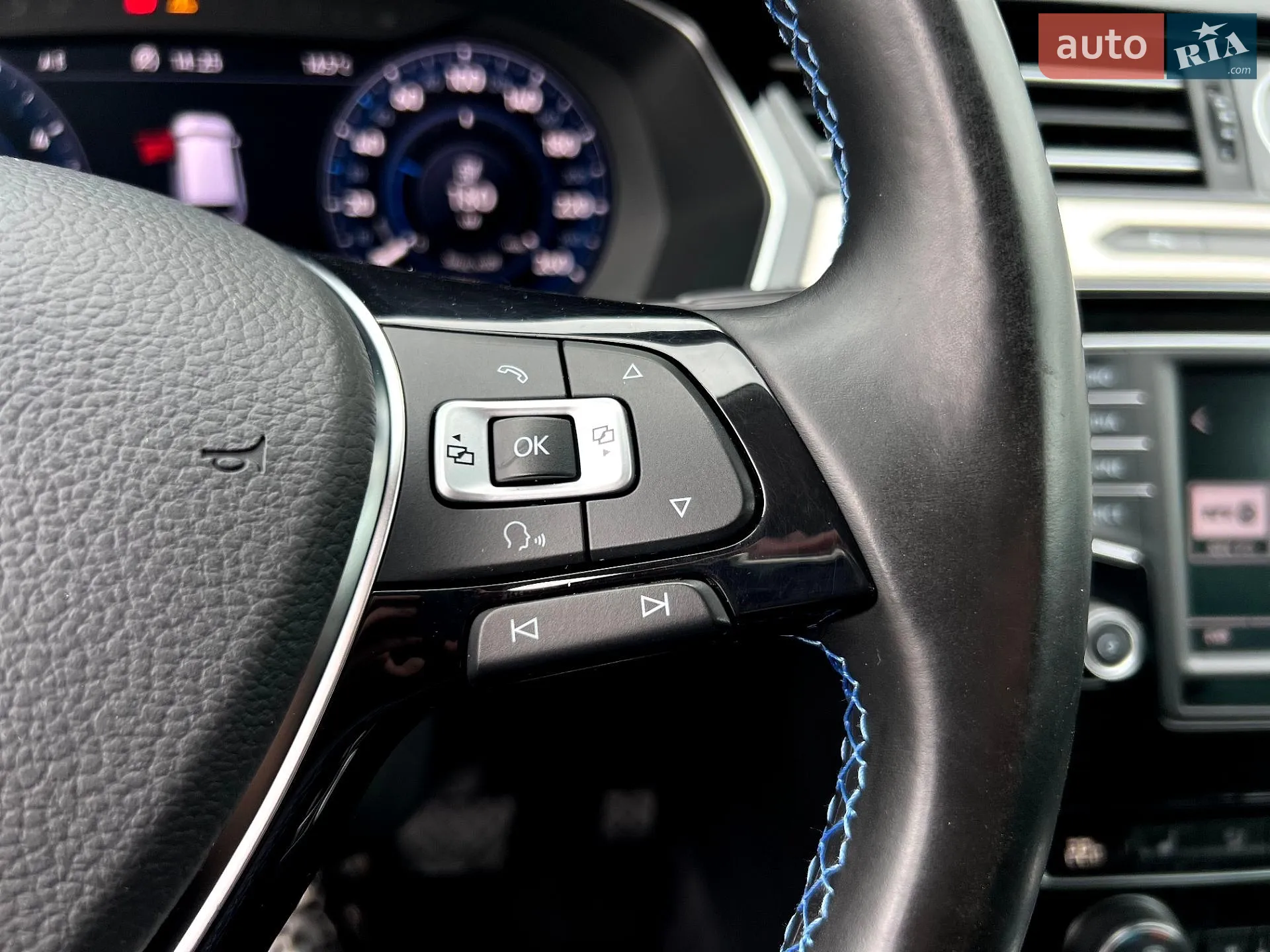 2017 Volkswagen Passat - мініатюра 26