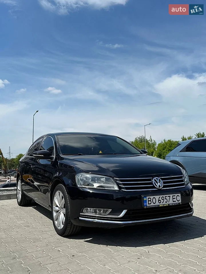 2012 Volkswagen Passat - мініатюра 25