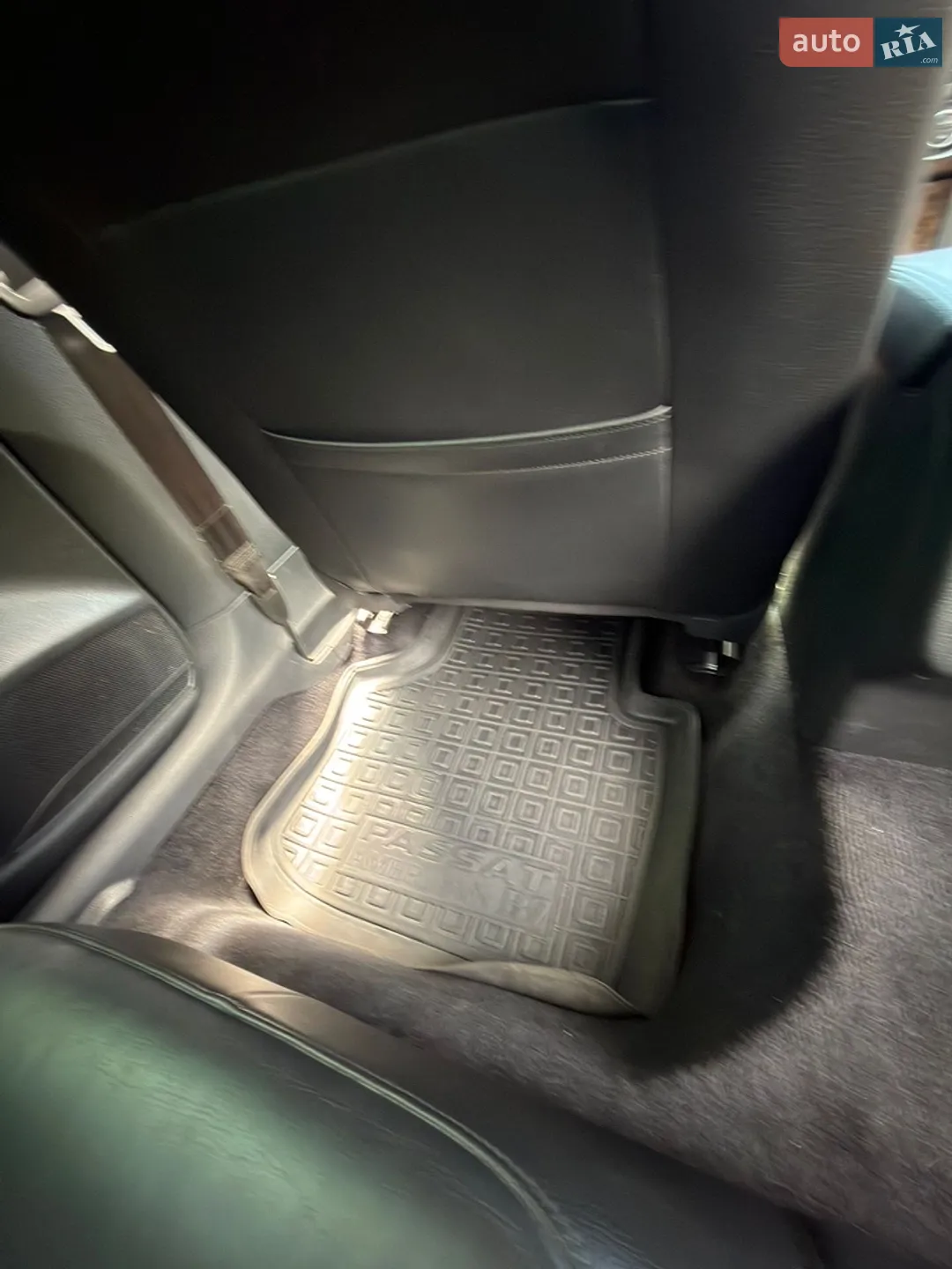 2014 Volkswagen Passat - мініатюра 42