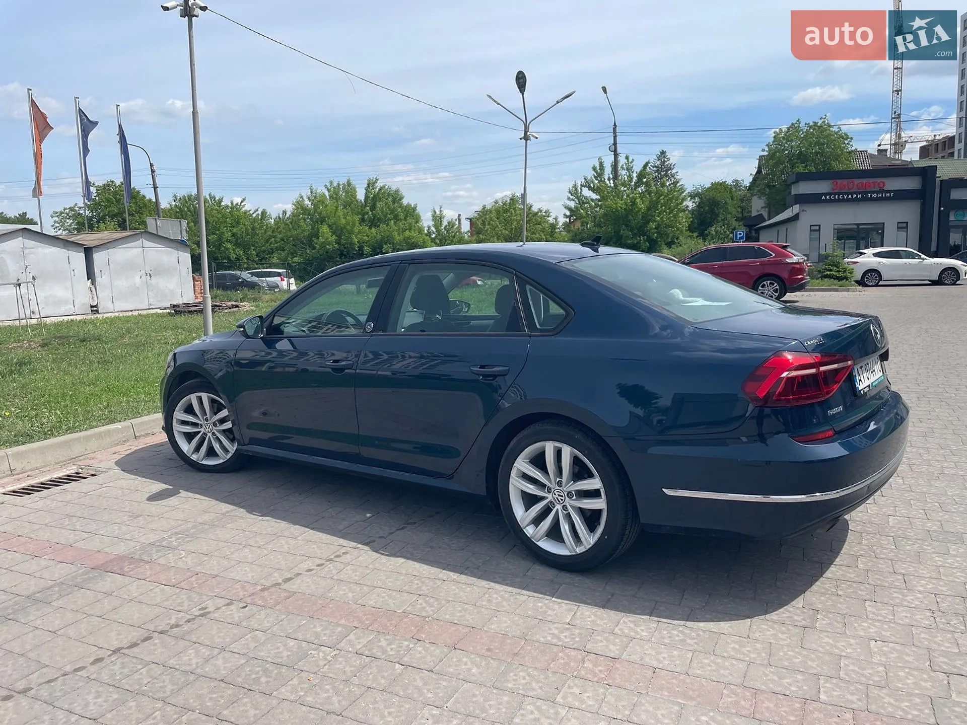 2018 Volkswagen Passat - фото 1
