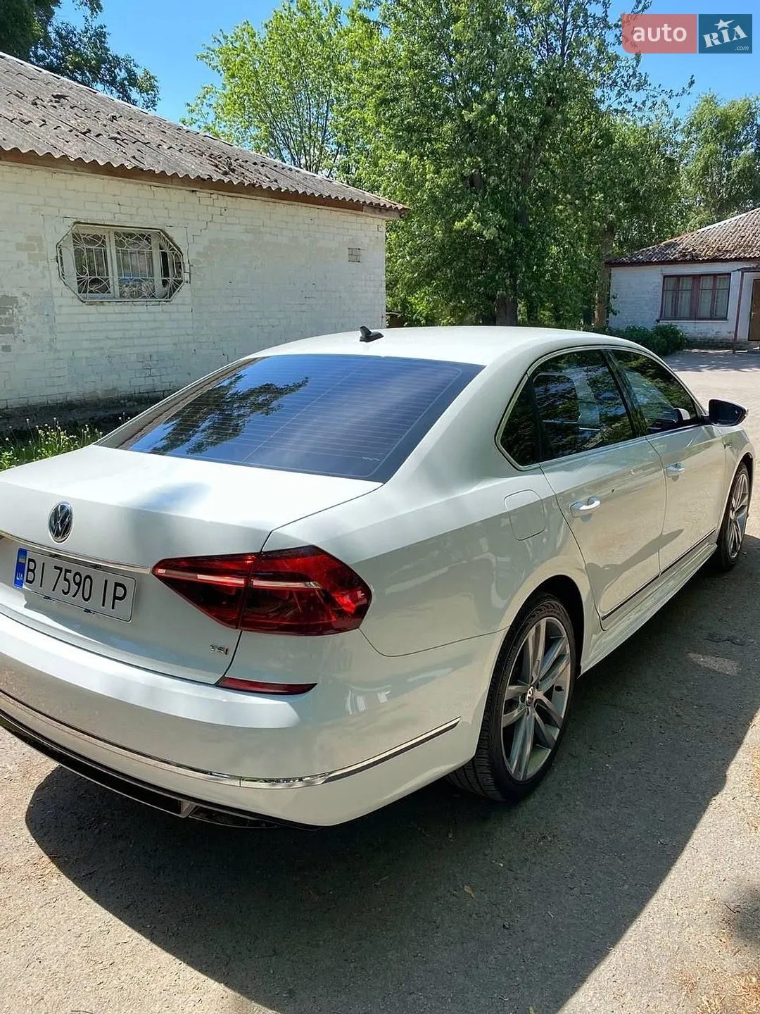 2016 Volkswagen Passat - мініатюра 4