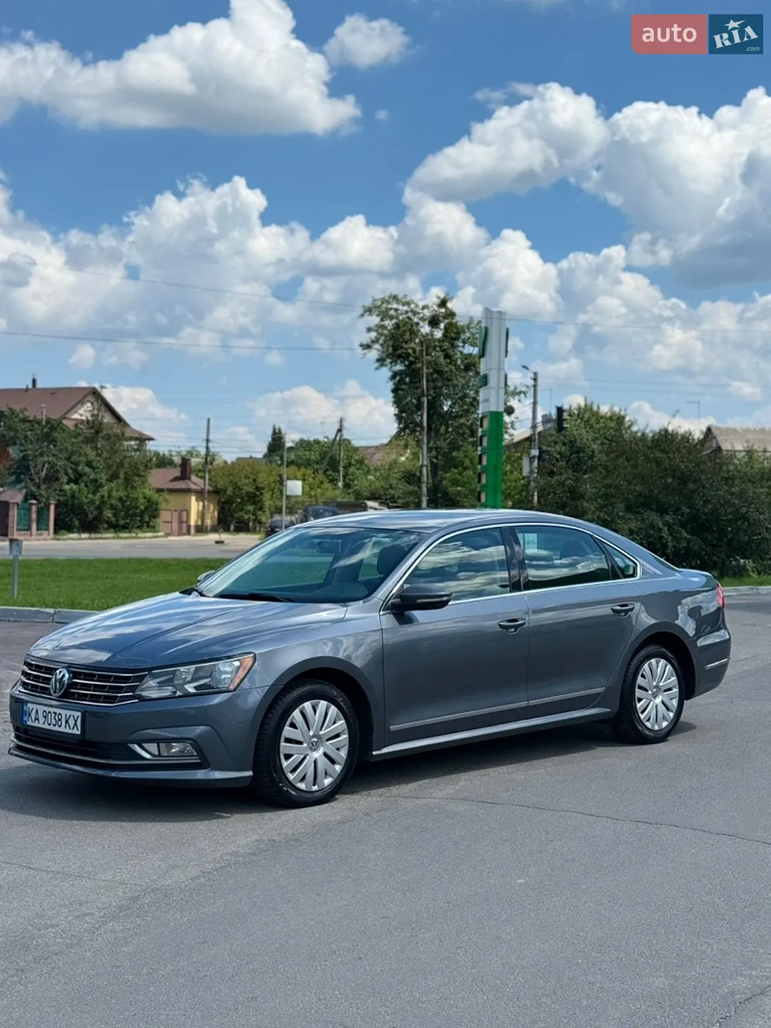 2016 Volkswagen Passat - мініатюра 2