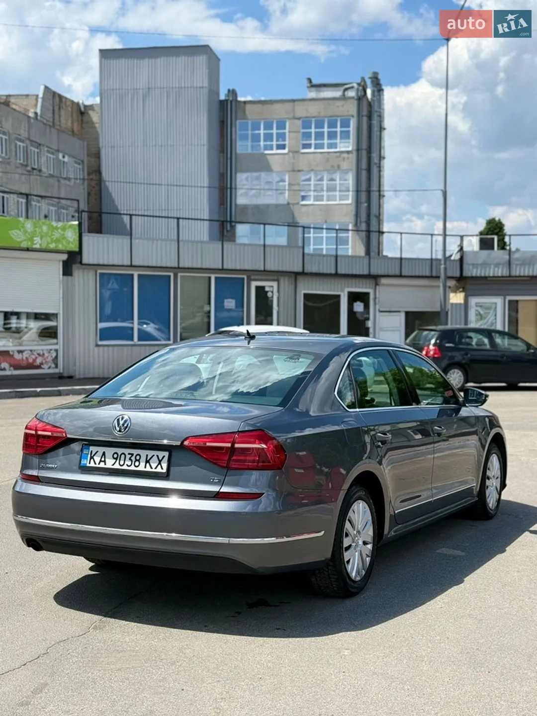 2016 Volkswagen Passat - мініатюра 5