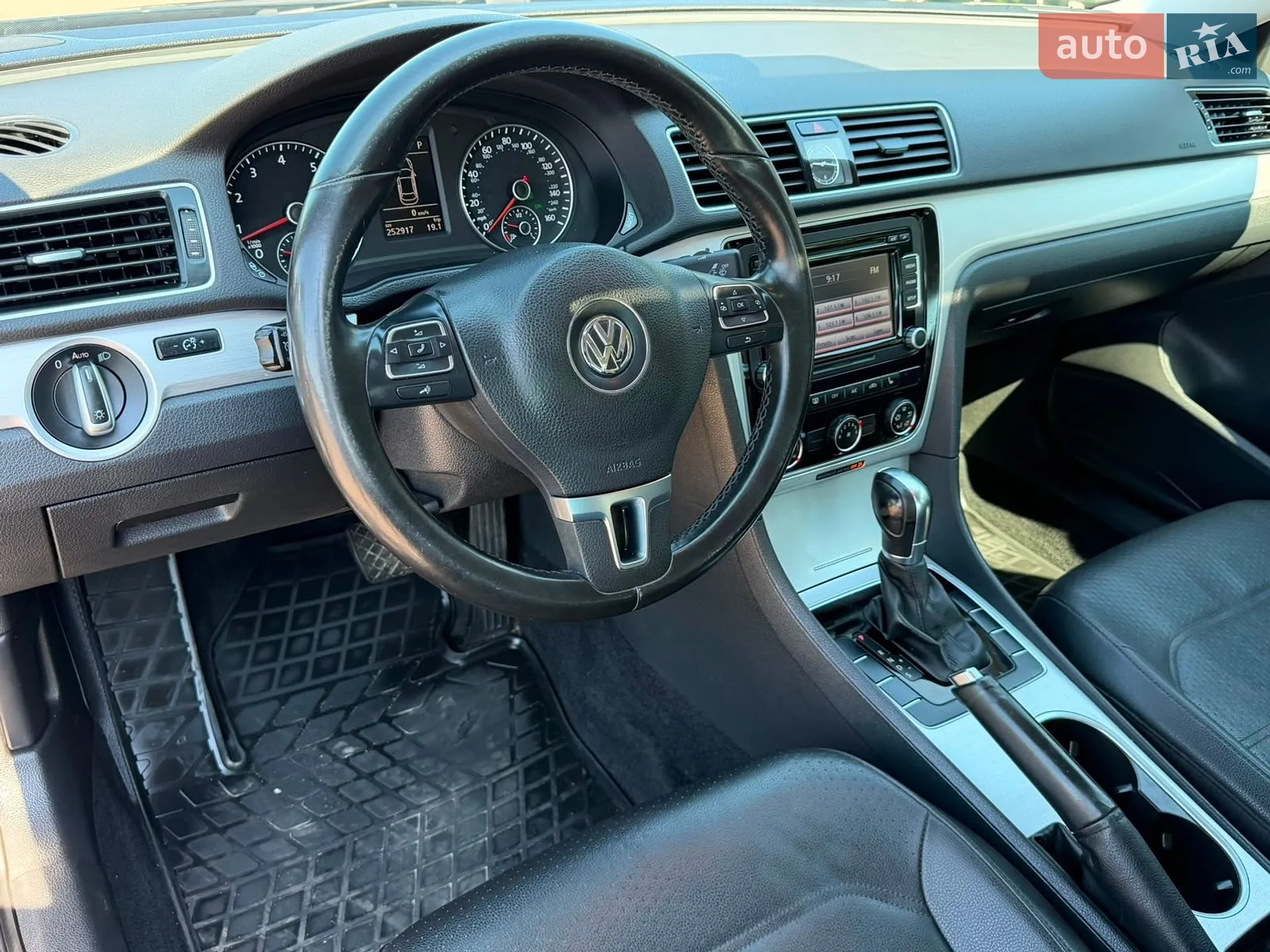 2013 Volkswagen Passat - мініатюра 32