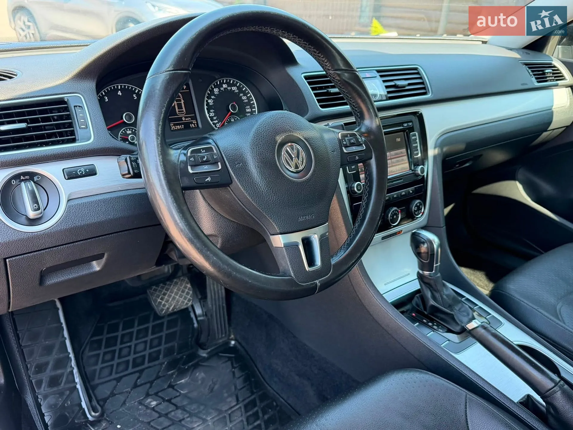 2013 Volkswagen Passat - мініатюра 33