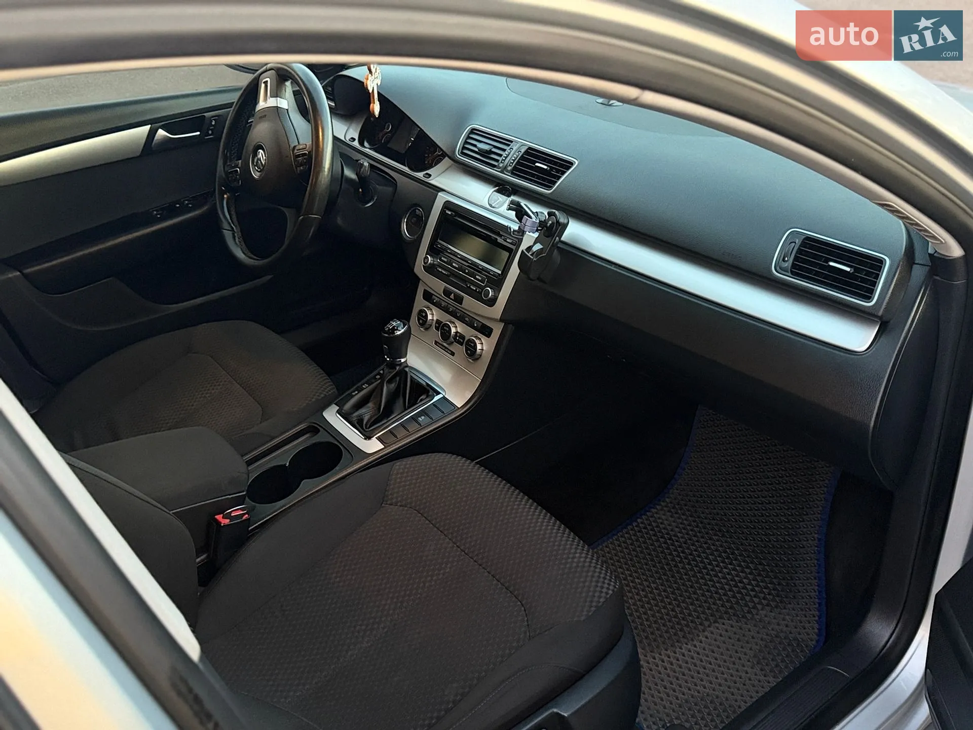 Volkswagen Passat 2012 VIN WVWZZZ3CZDE033119 фото оголошення 16 з 28