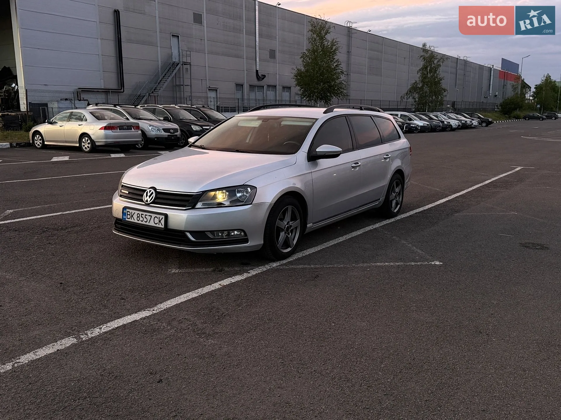 Volkswagen Passat 2012 VIN WVWZZZ3CZDE033119 фото оголошення 2 з 28