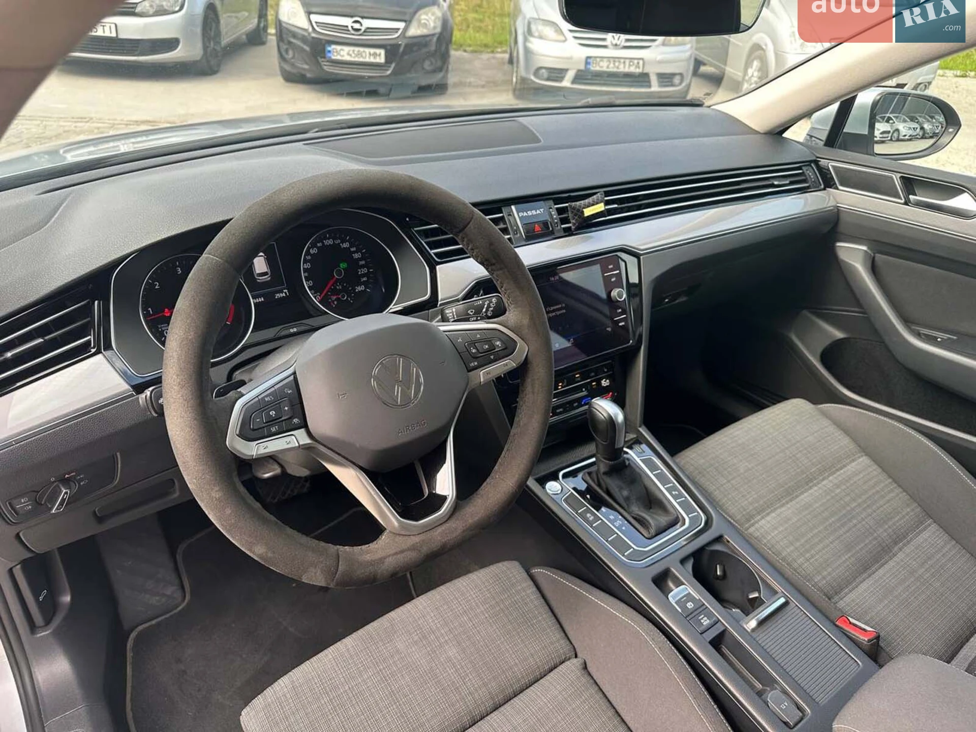 2021 Volkswagen Passat - мініатюра 16