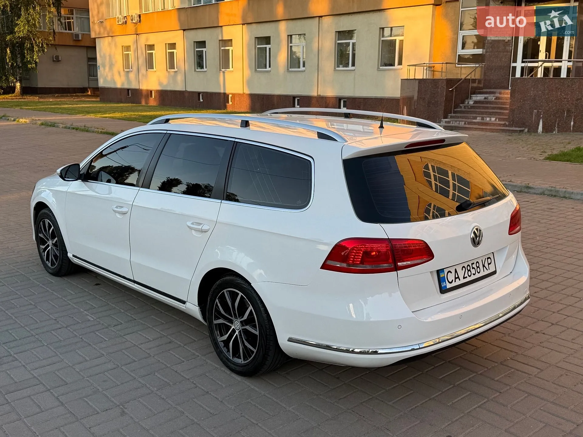 2011 Volkswagen Passat - мініатюра 4