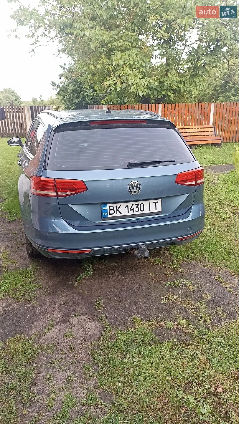 2017 Volkswagen Passat - мініатюра 9