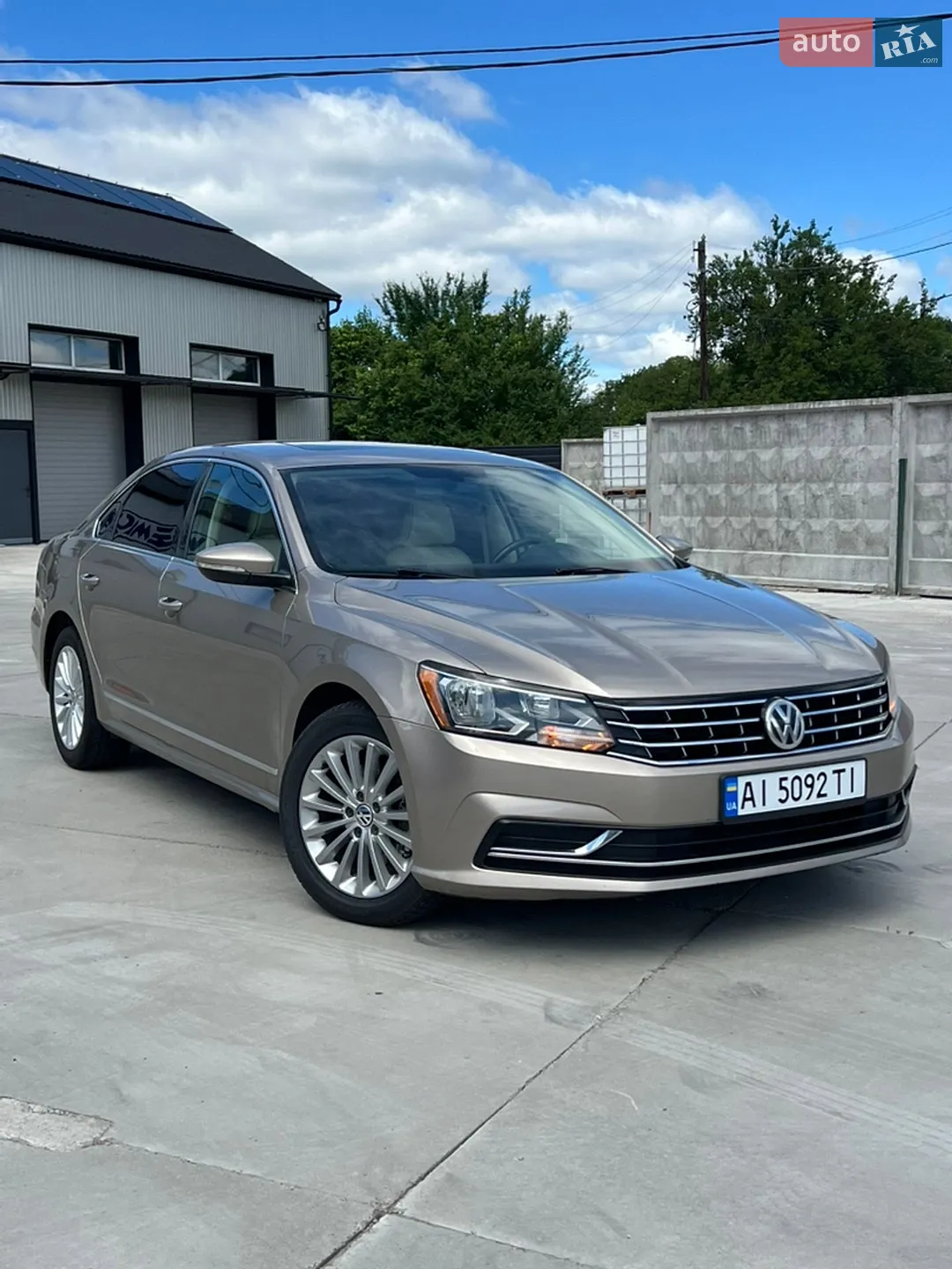 2015 Volkswagen Passat - мініатюра 2