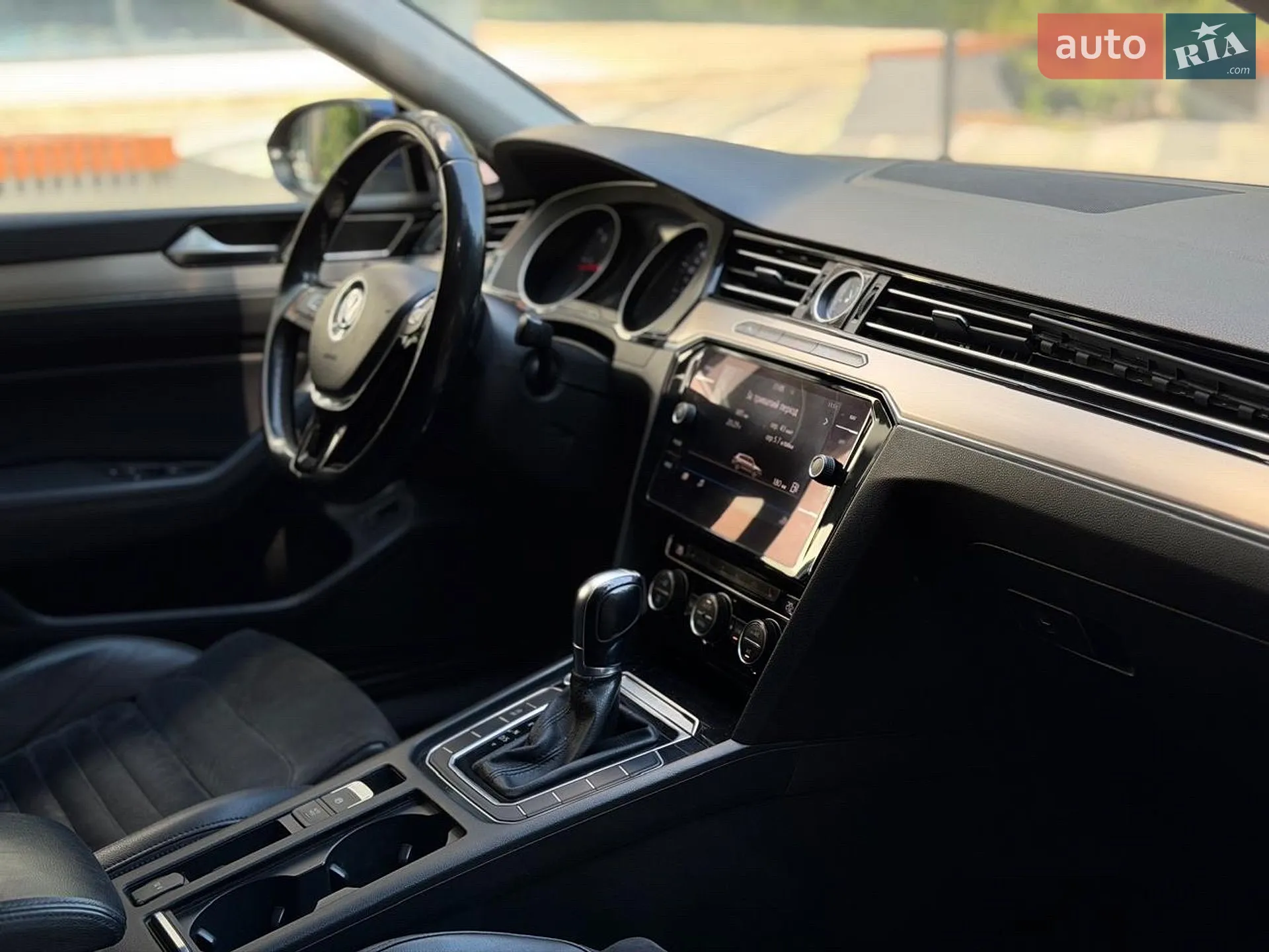 2017 Volkswagen Passat - мініатюра 29